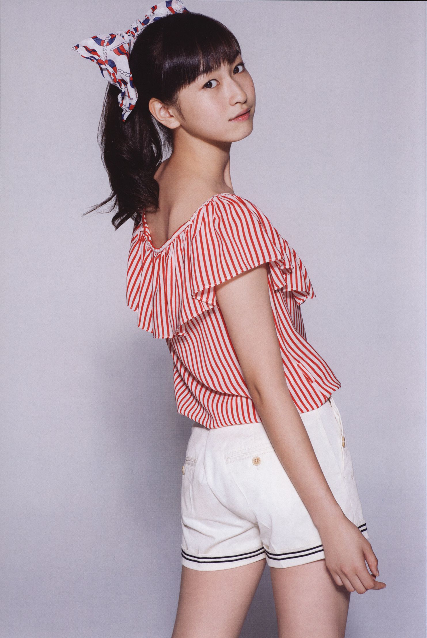 日本美少女组合Juice=Juice《OFFICIAL PHOTO BOOK》 第27张图