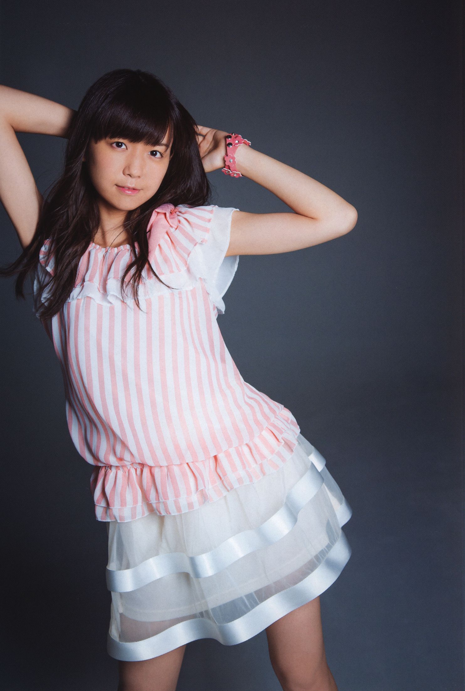 日本美少女组合Juice=Juice《OFFICIAL PHOTO BOOK》 第32张图