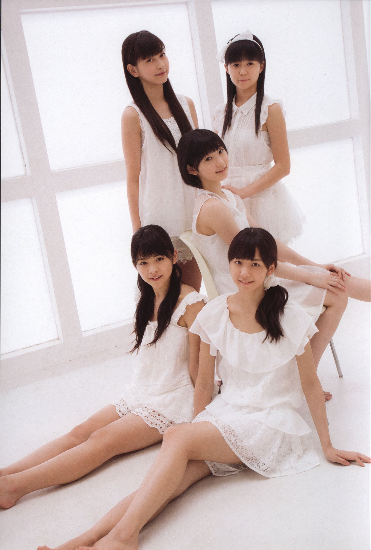 日本美少女组合Juice=Juice《OFFICIAL PHOTO BOOK》 第38张图