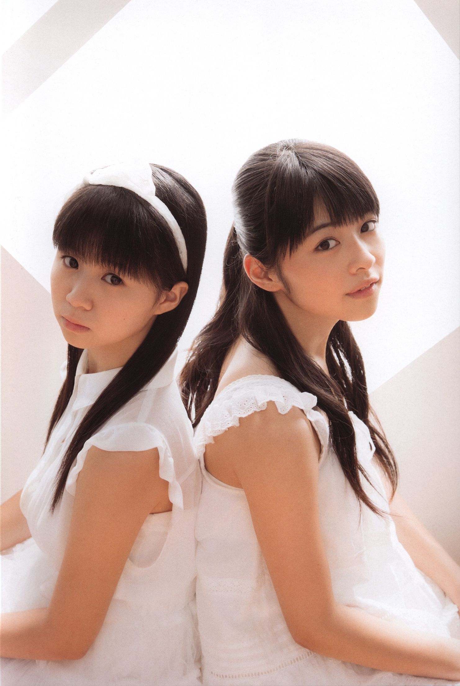 日本美少女组合Juice=Juice《OFFICIAL PHOTO BOOK》 第41张图