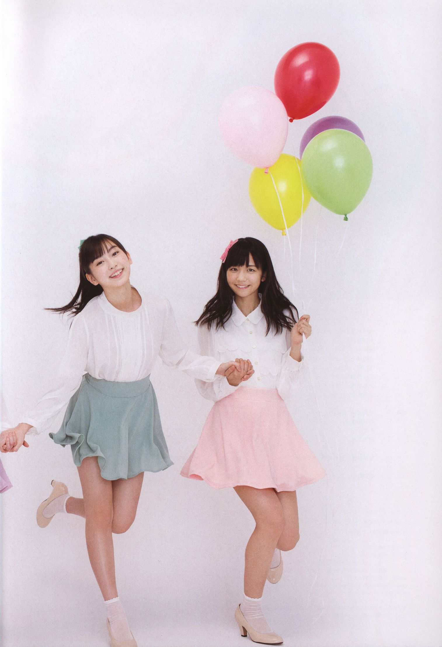 日本美少女组合Juice=Juice《OFFICIAL PHOTO BOOK》 第76张图