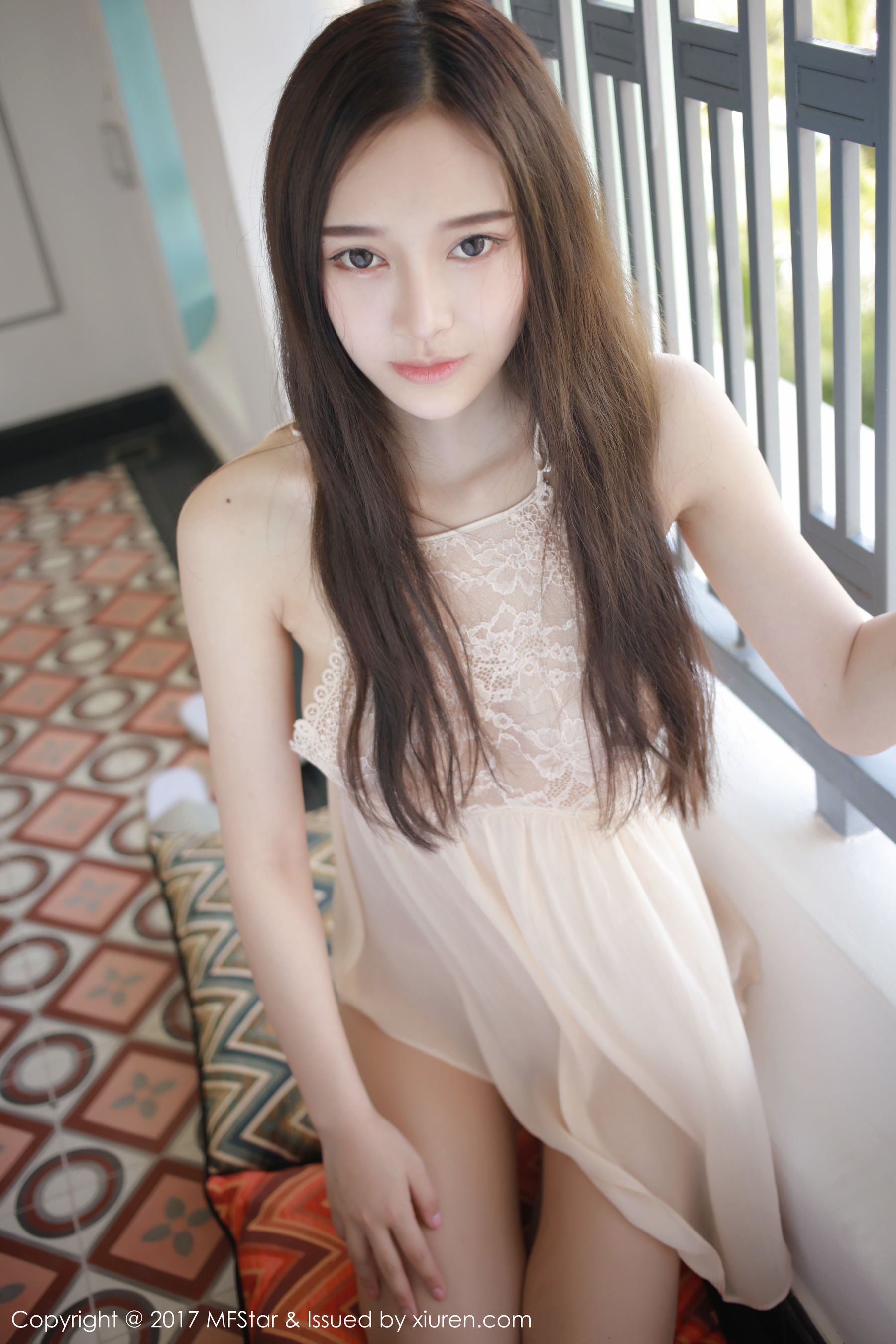唐琪儿il《蕾丝服饰装扮下的美人》 [模范学院MFStar] VOL.101 第1张图