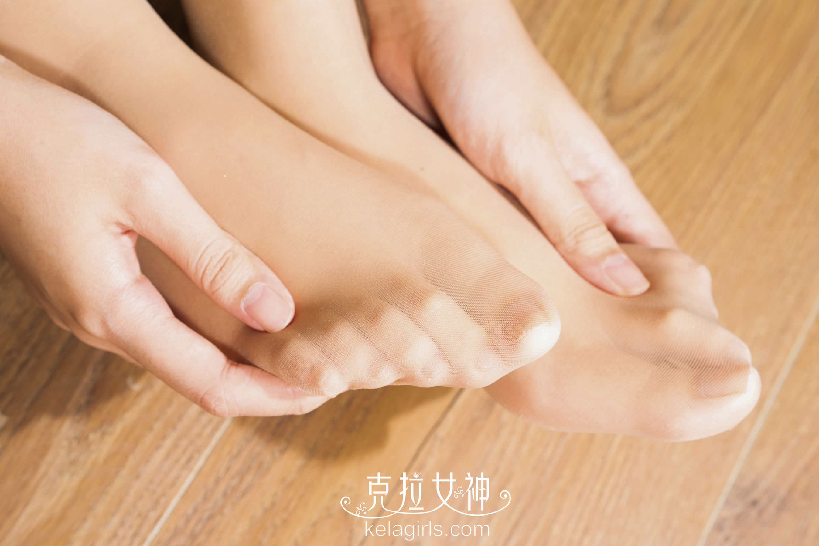 宋智珍《空姐の丝足》 [克拉女神Kelagirls] 第14张图