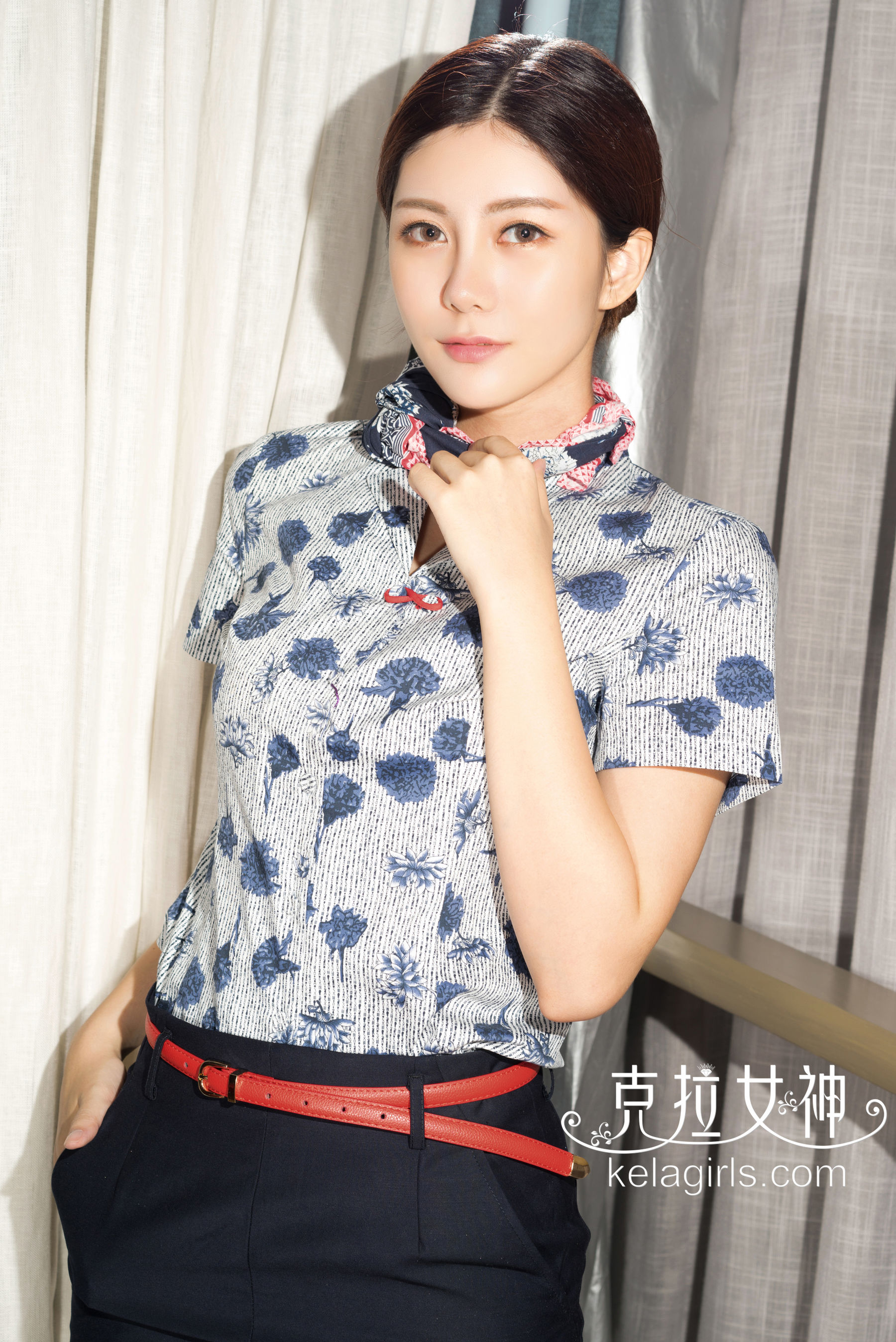 宋智珍《空姐の丝足》 [克拉女神Kelagirls] 第2张图