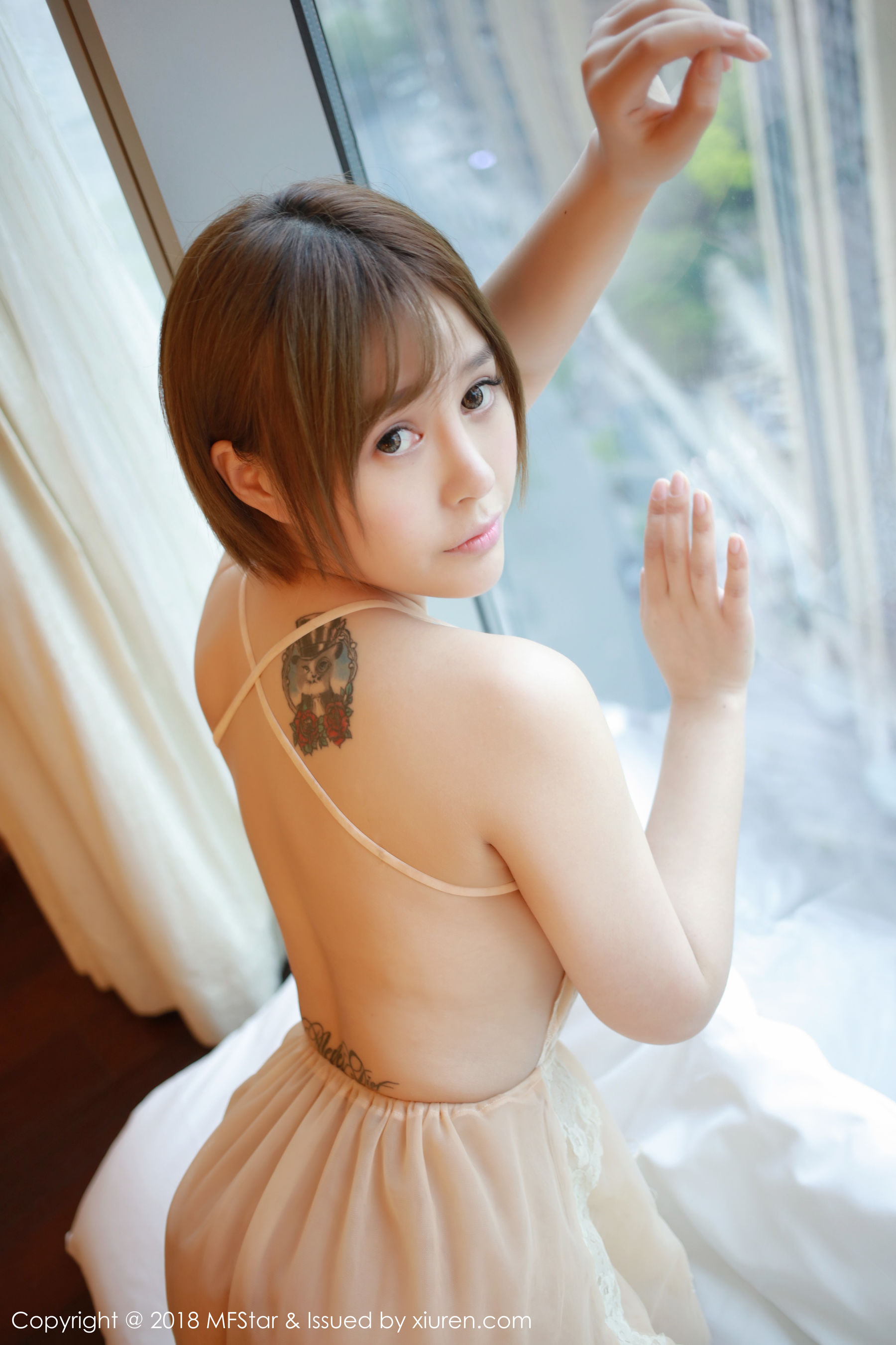 Evelyn艾莉《一如女神范的性感》 [模范学院MFStar] Vol.125 第1张图