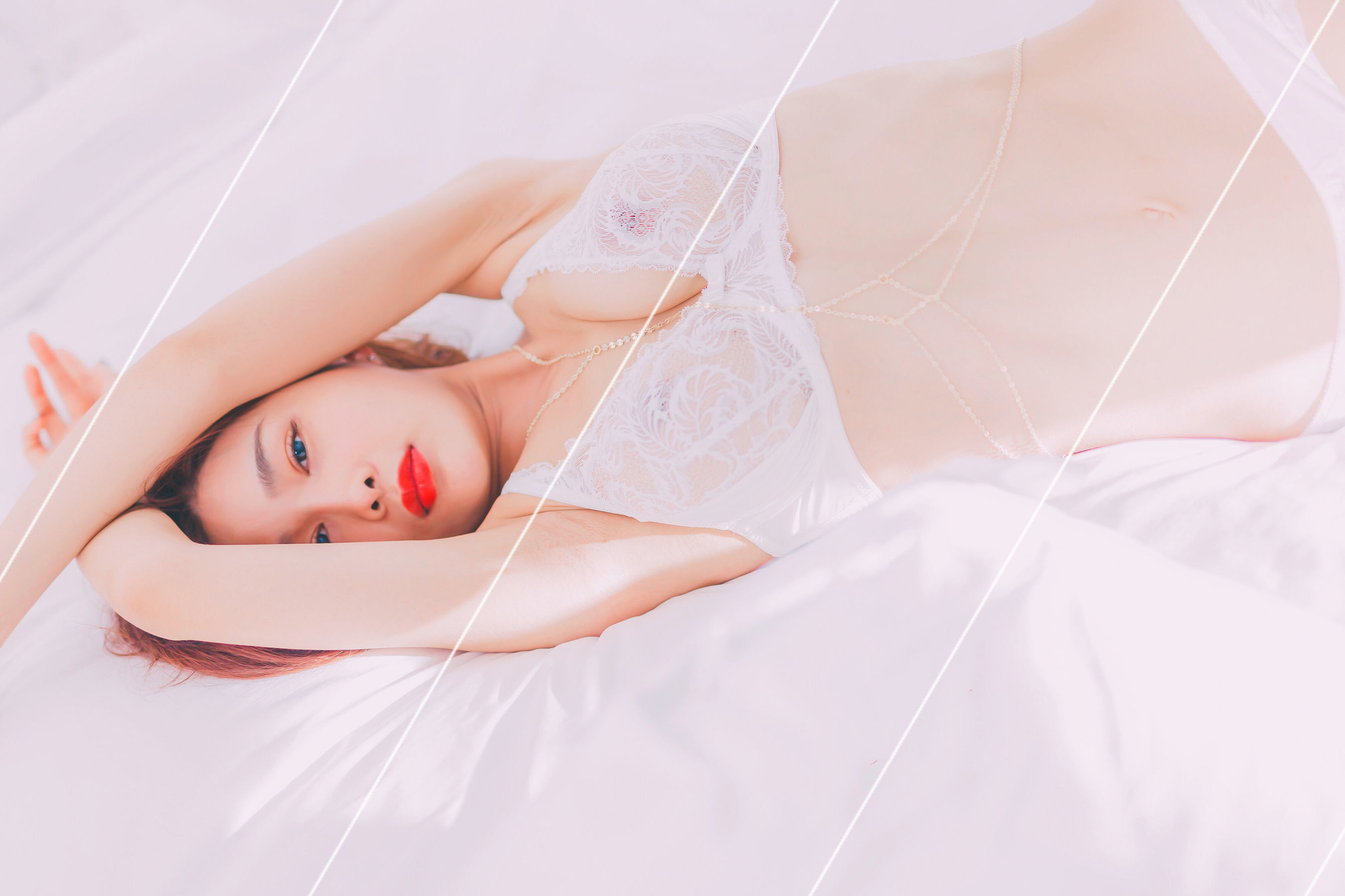 闫盼盼 2018年7月写真《裸心》 第43张图