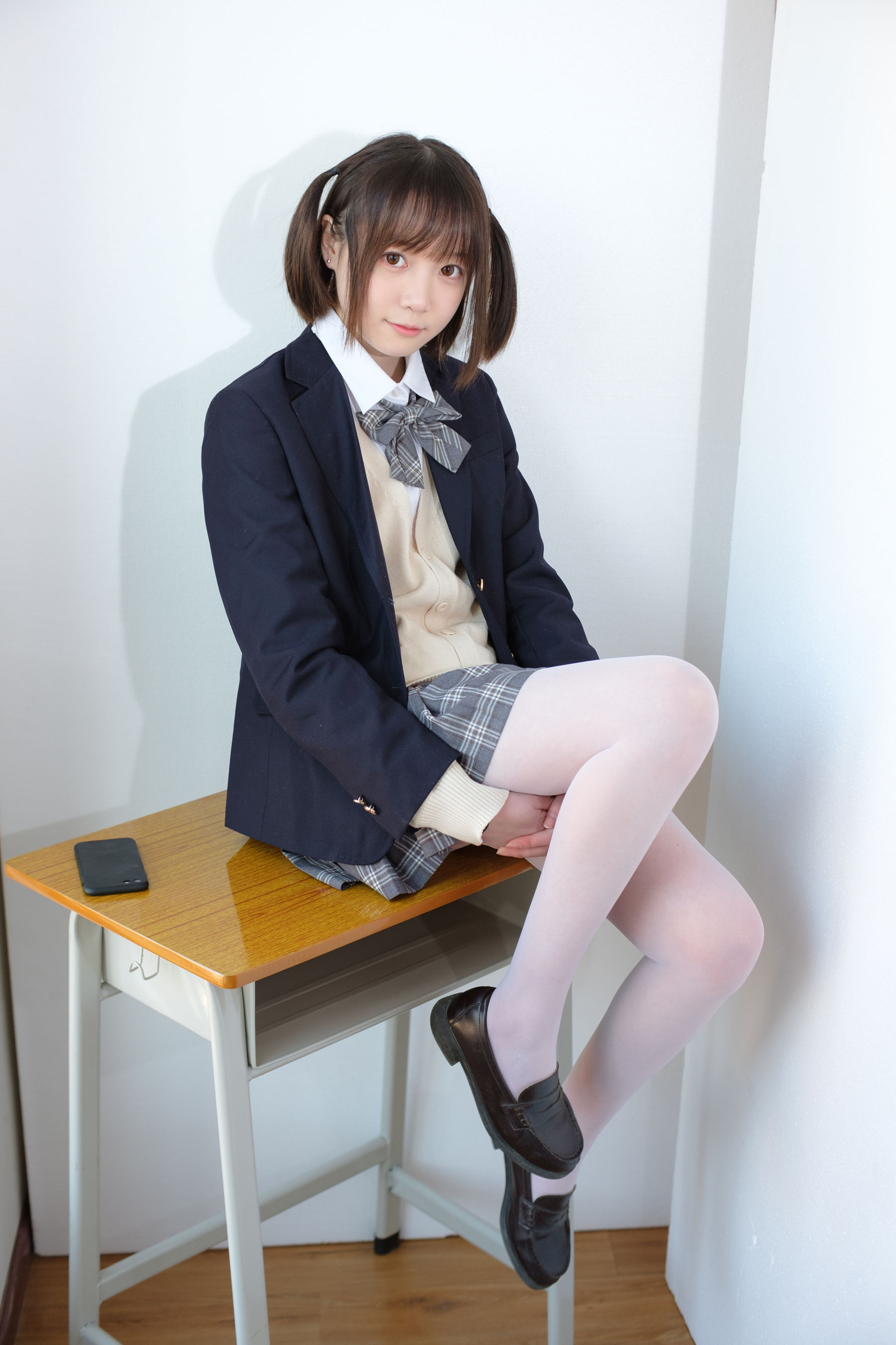 [森萝财团] X-010-SSR JK校服白丝 第1张图