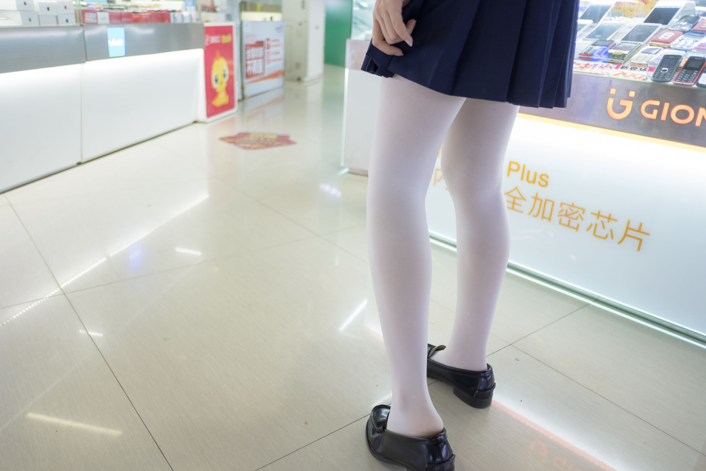 [森萝财团] [BETA-017] JK白丝美足 第8张图