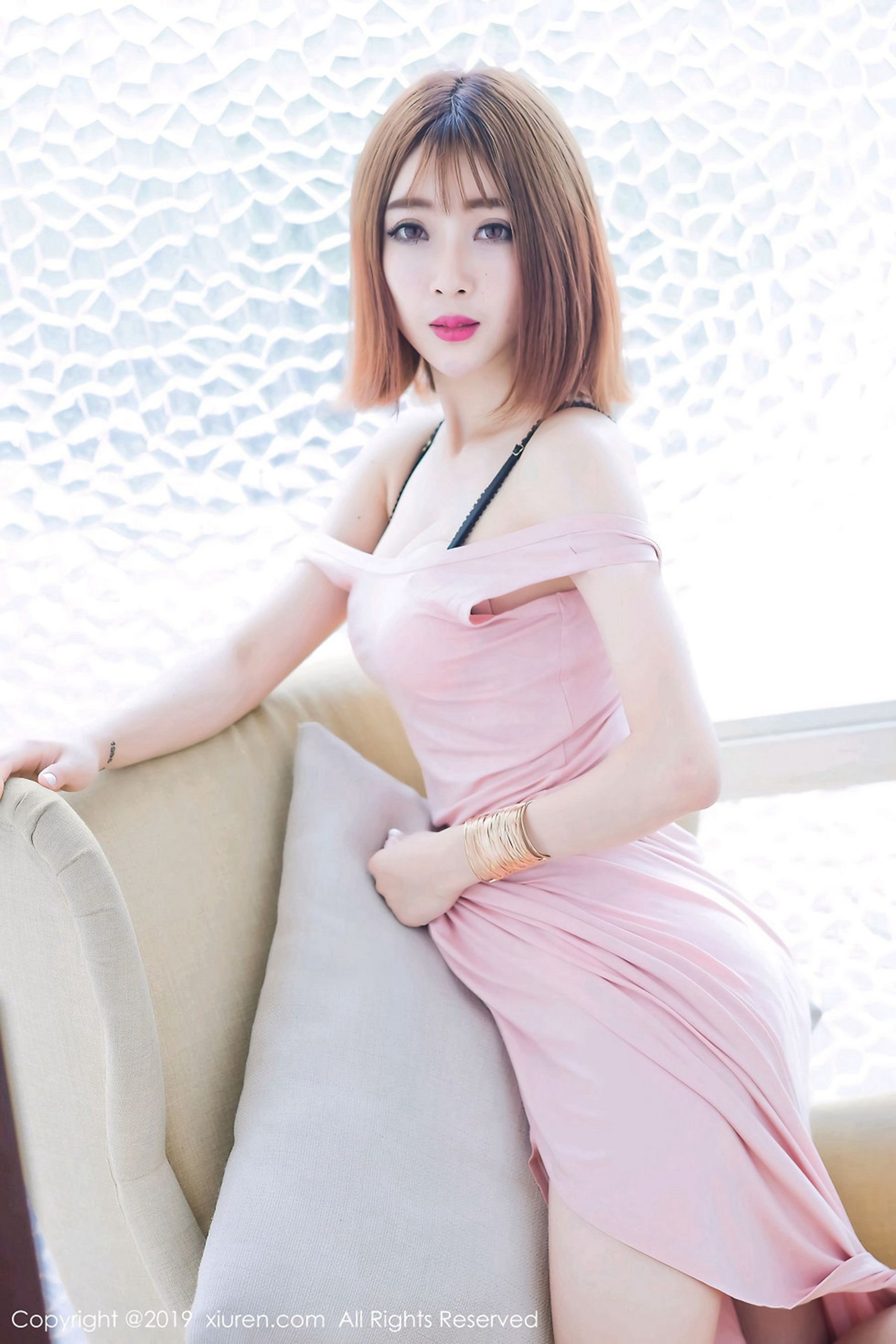 [秀人XIUREN] No.1451 凌萍儿 第14张图