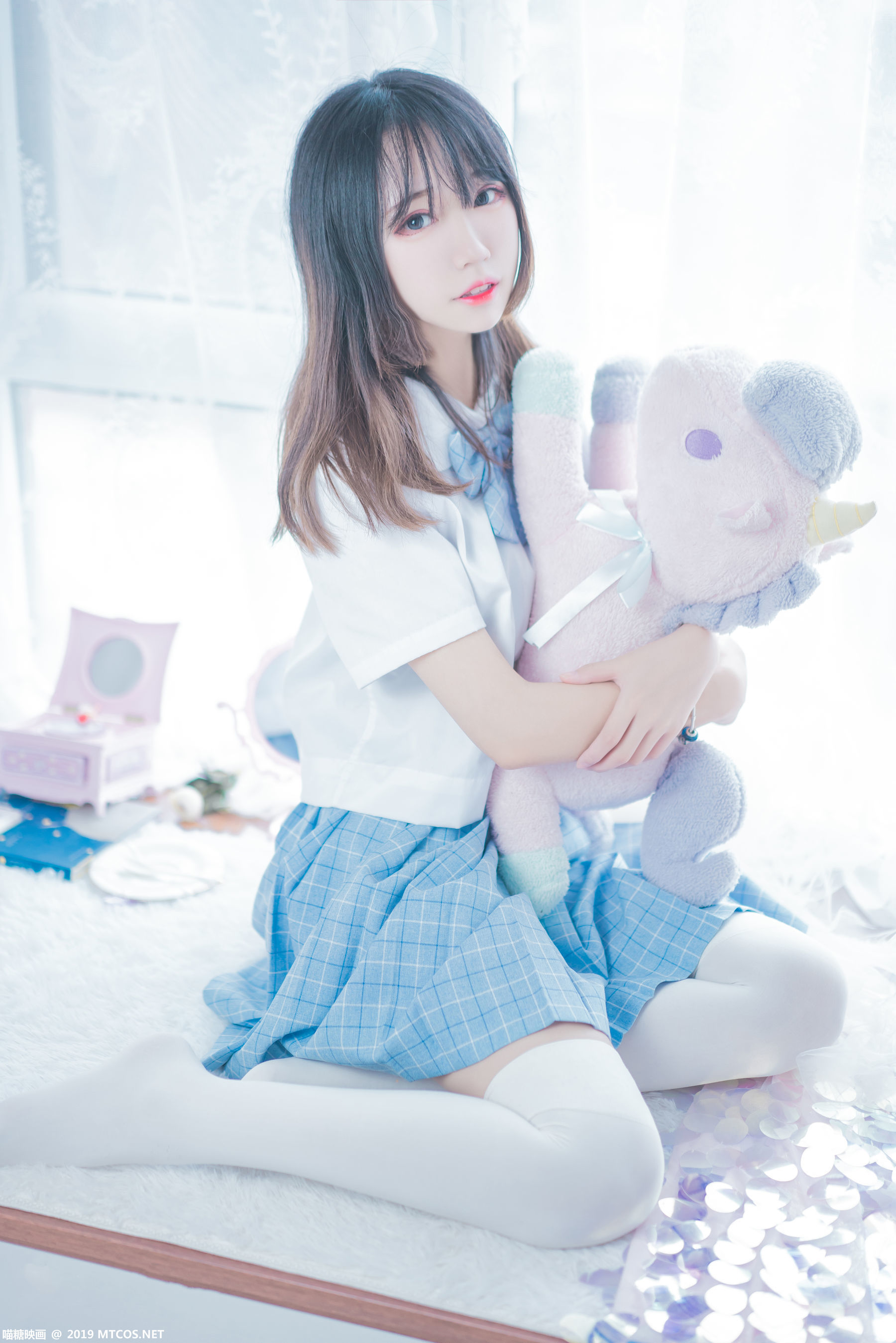 [喵糖映画] VOL.019 猫君君MaoJun 蓝白梦幻少女 第1张图