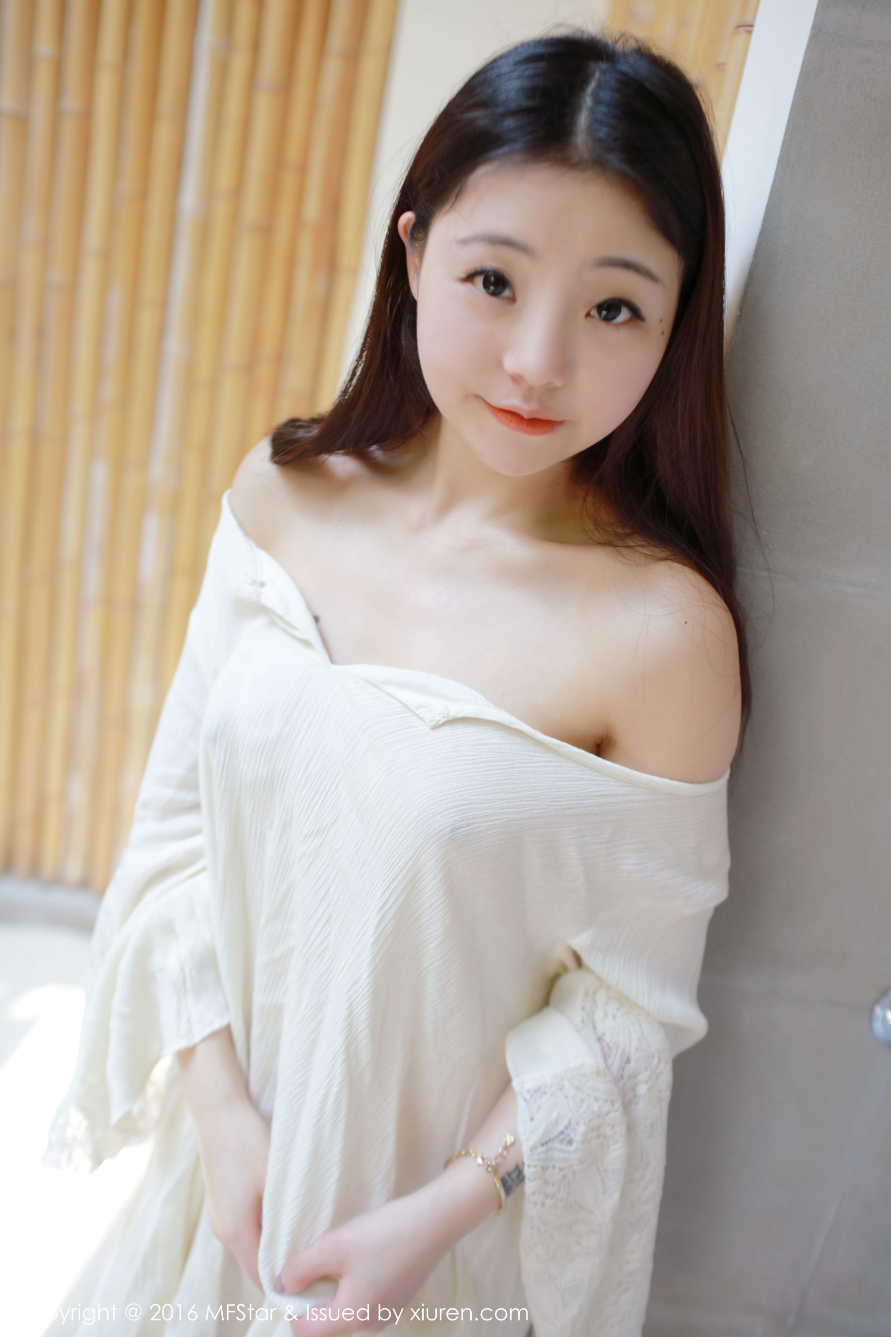 佘贝拉bella《湿身诱惑与激凸福利》 [模范学院MFStar] Vol.072 第26张图