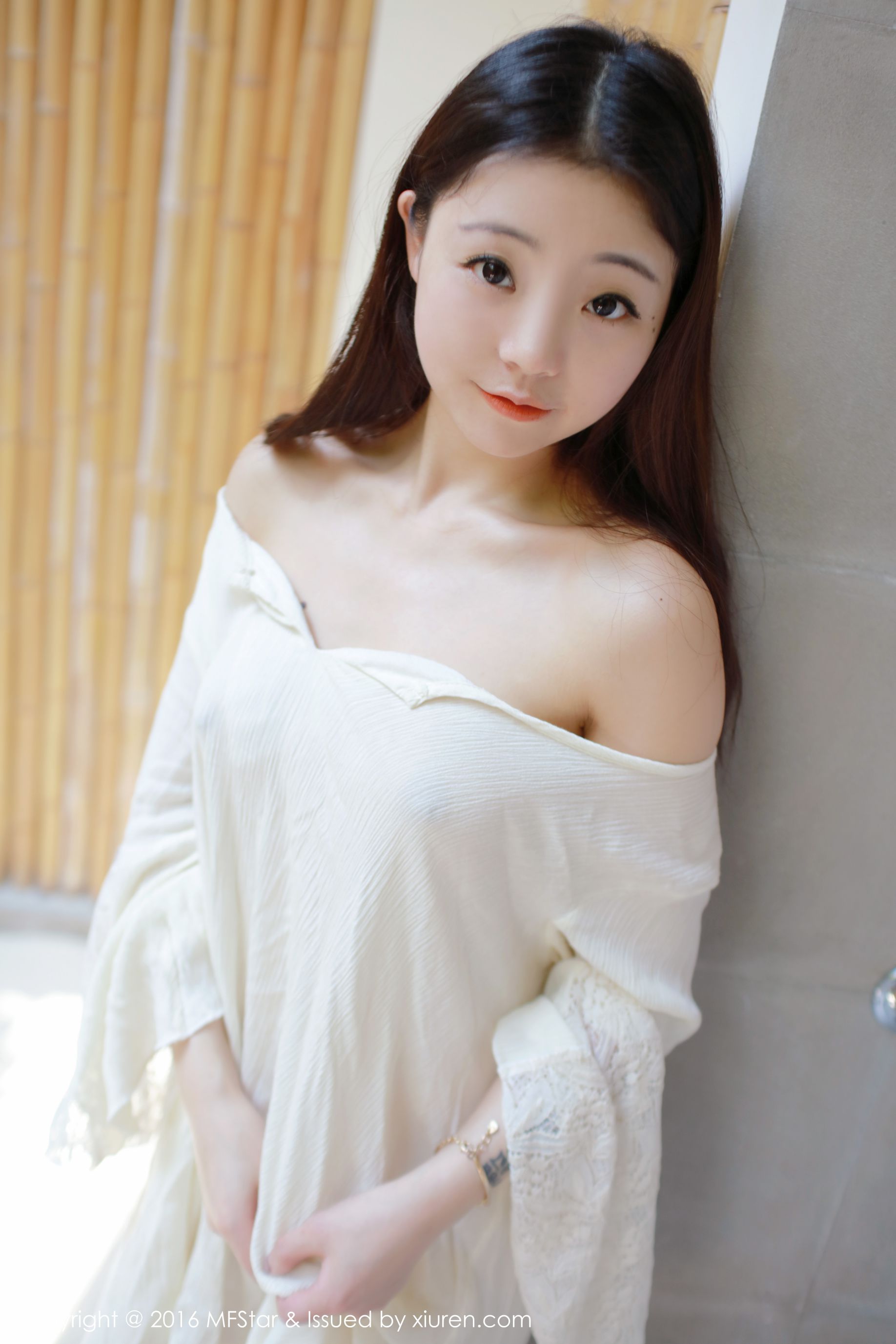 佘贝拉bella《湿身诱惑与激凸福利》 [模范学院MFStar] Vol.072 第27张图