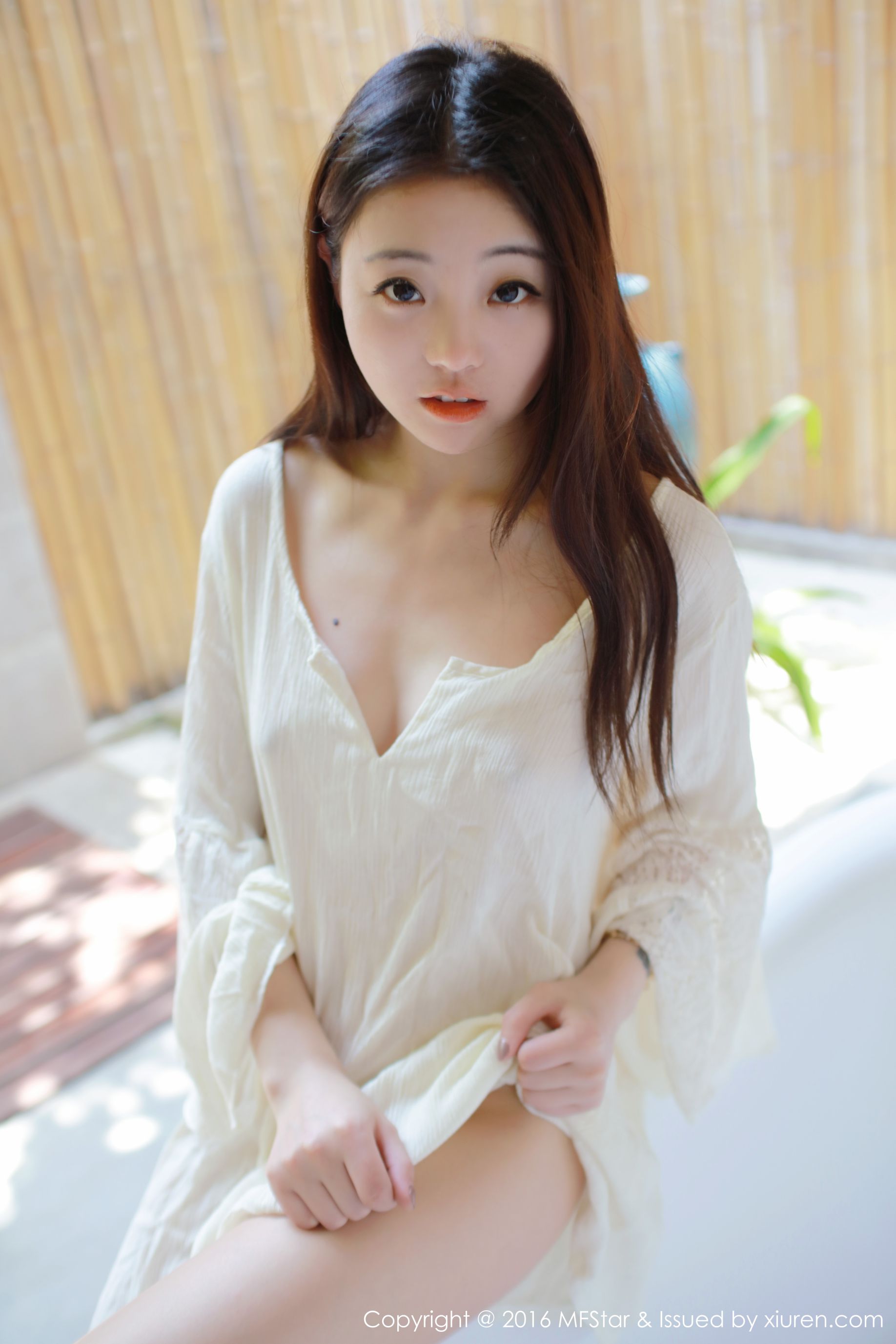 佘贝拉bella《湿身诱惑与激凸福利》 [模范学院MFStar] Vol.072 第3张图