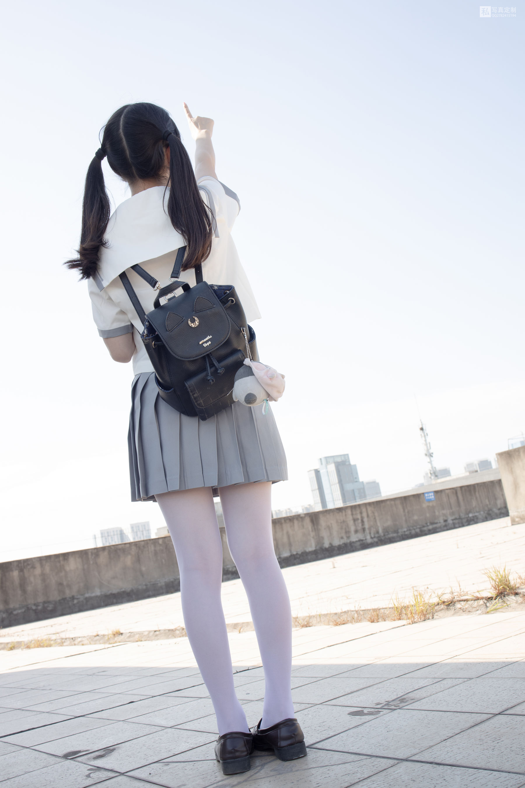 [森萝财团] JKFUN-028 默陌 15D白丝 抑郁湖边与绝望天台 第31张图