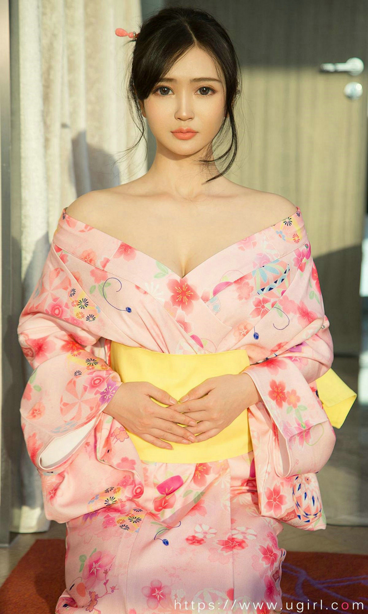 [尤果圈Ugirls] No.1776 孟十朵&纯小希&曼蒂娜&尤菲儿&林诗茵&Aleo&LuLu《美胸进化论》 第20张图