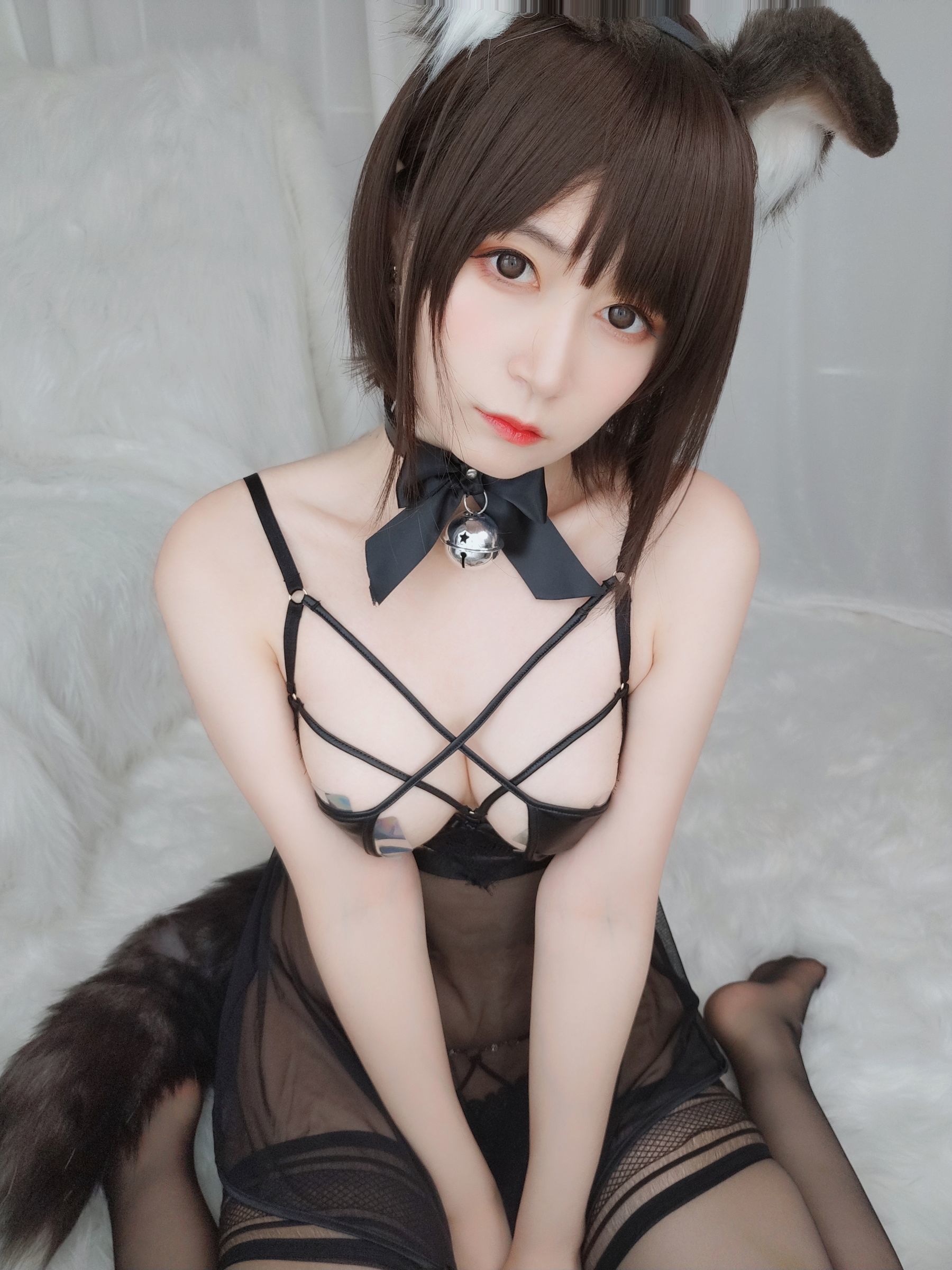 [COS福利] Coser小姐姐白银 - 折耳狗 第6张图