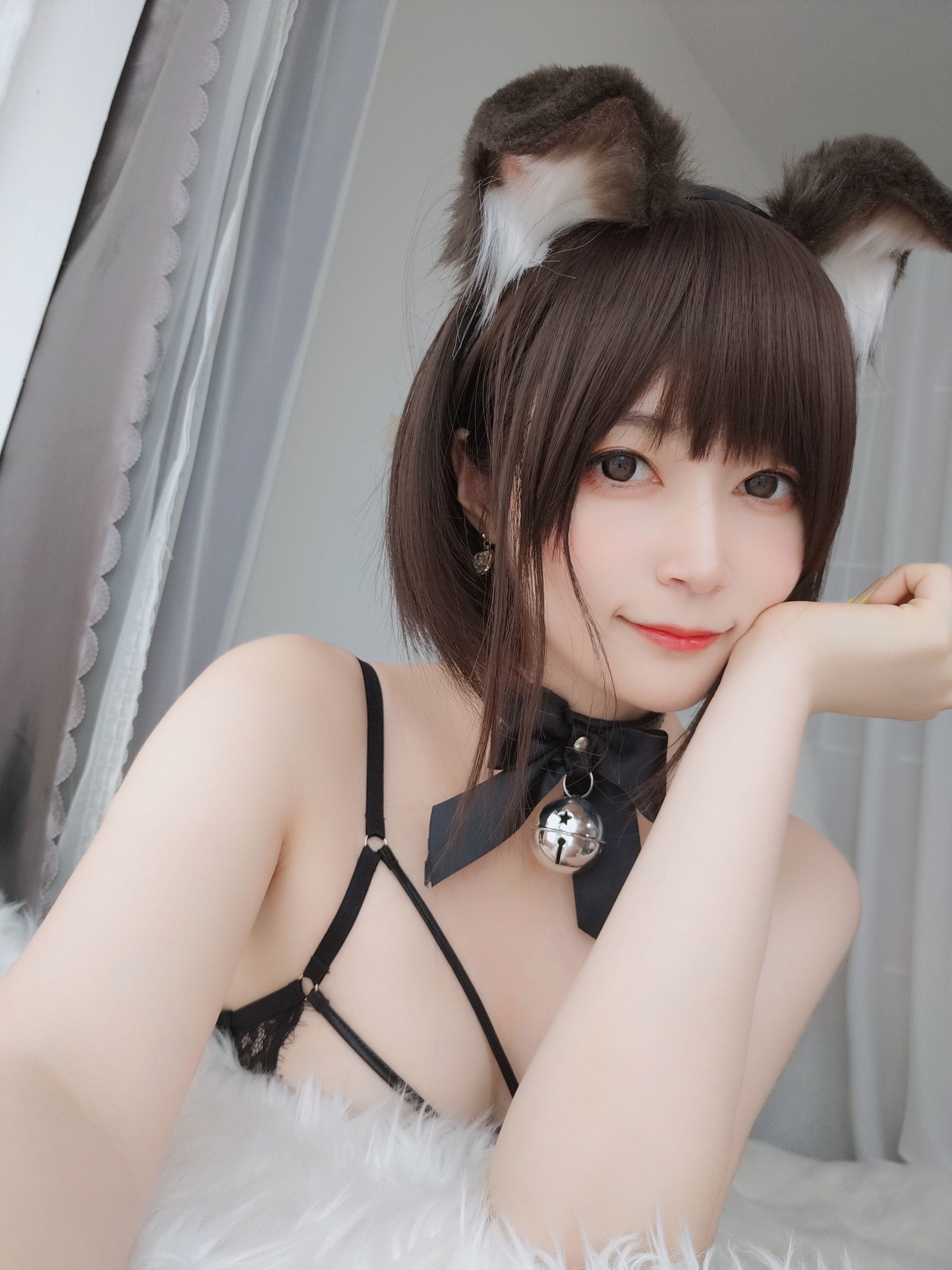 [COS福利] Coser小姐姐白银 - 折耳狗 第80张图
