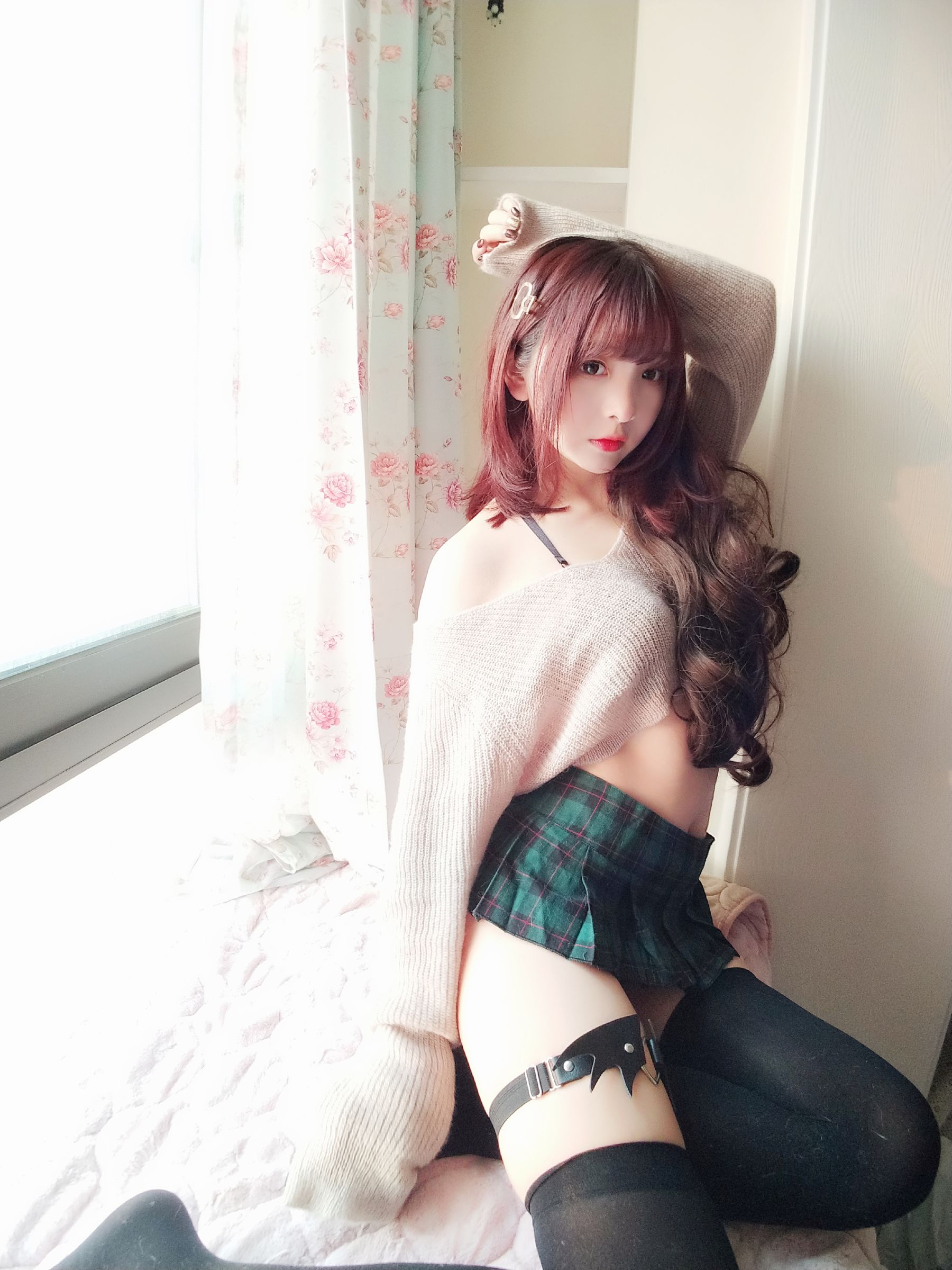 [Cosplay写真] 二次元美女古川kagura - 性感毛衣 第13张图