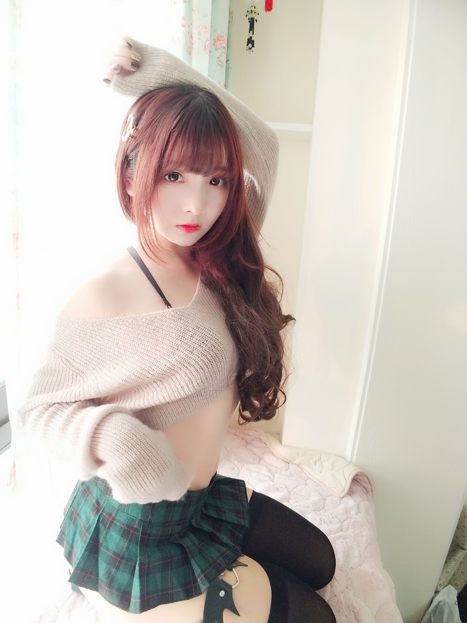 [Cosplay写真] 二次元美女古川kagura - 性感毛衣 第24张图