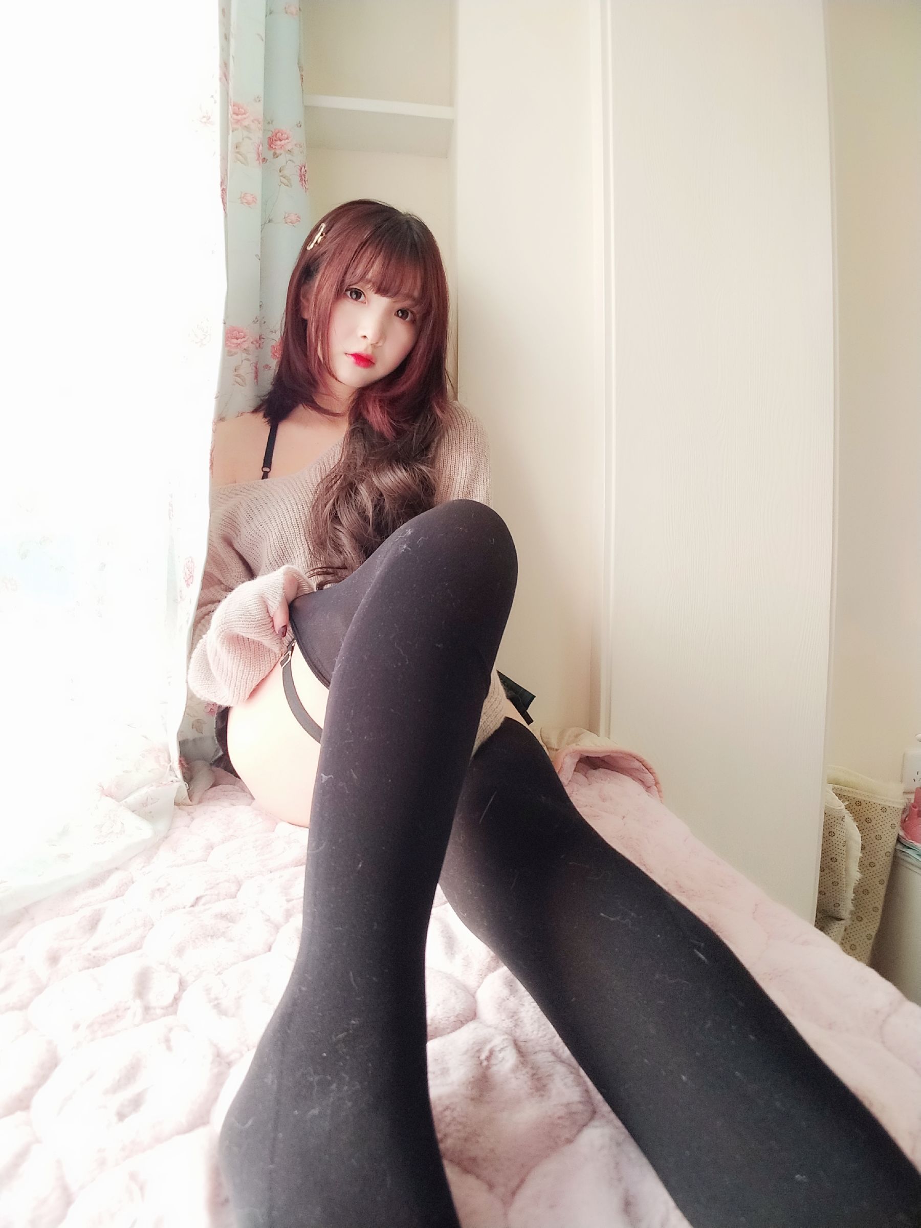 [Cosplay写真] 二次元美女古川kagura - 性感毛衣 第35张图