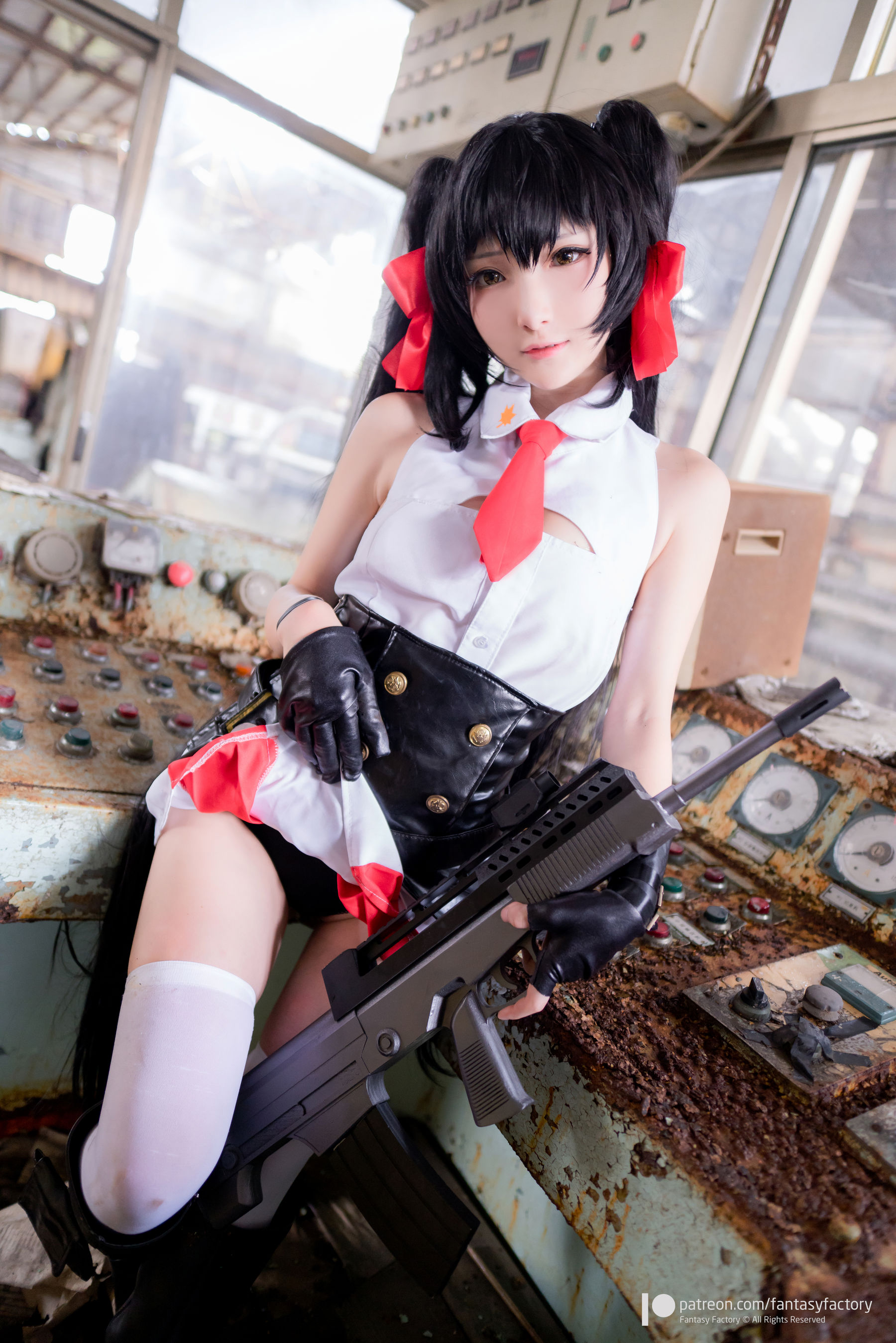 [Cosplay写真] 小丁 《Fantasy Factory》 - 2019.08 水底 黑丝 邻家少女 第44张图