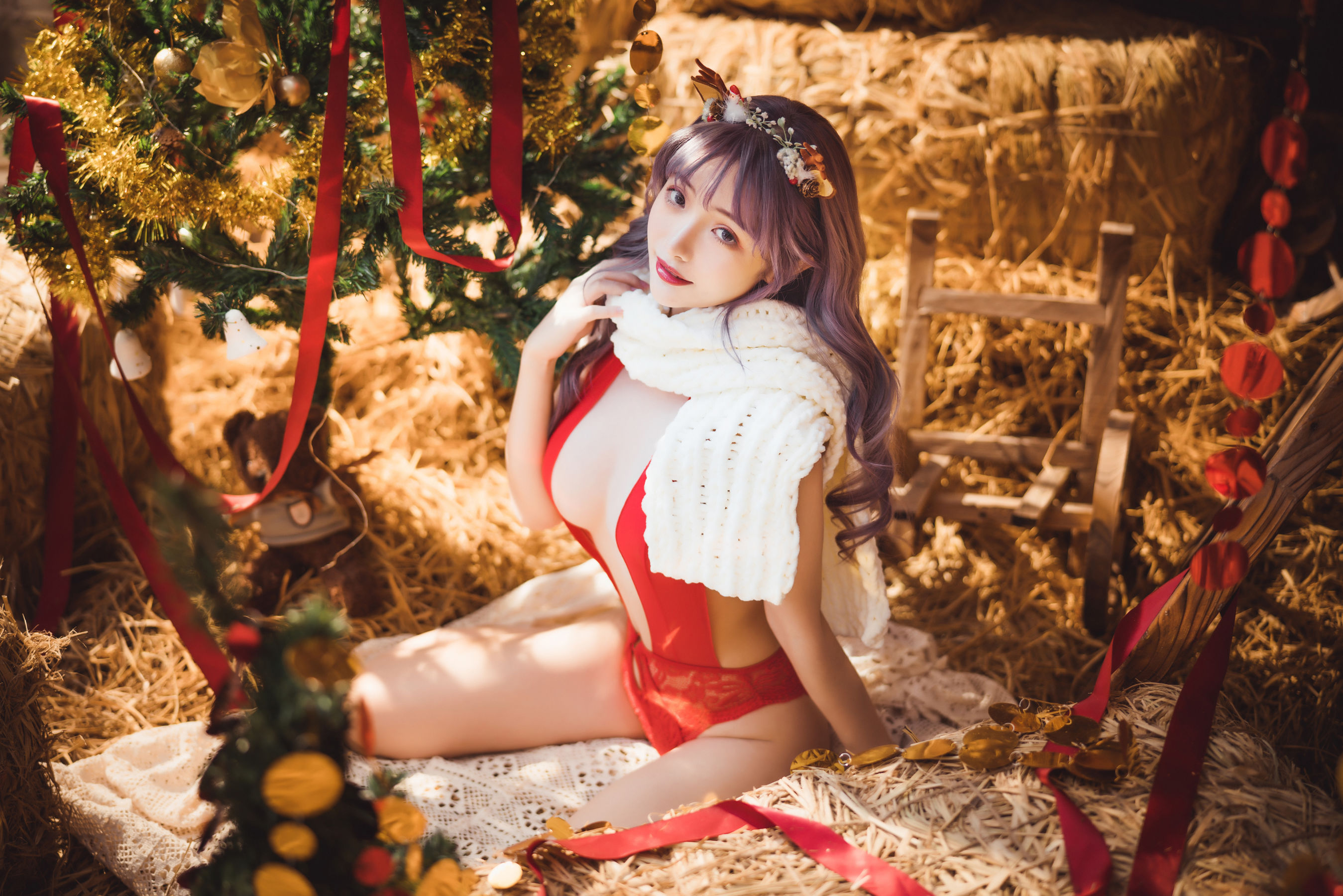 [Cosplay] 动漫博主雯妹 - 2020圣诞 第4张图
