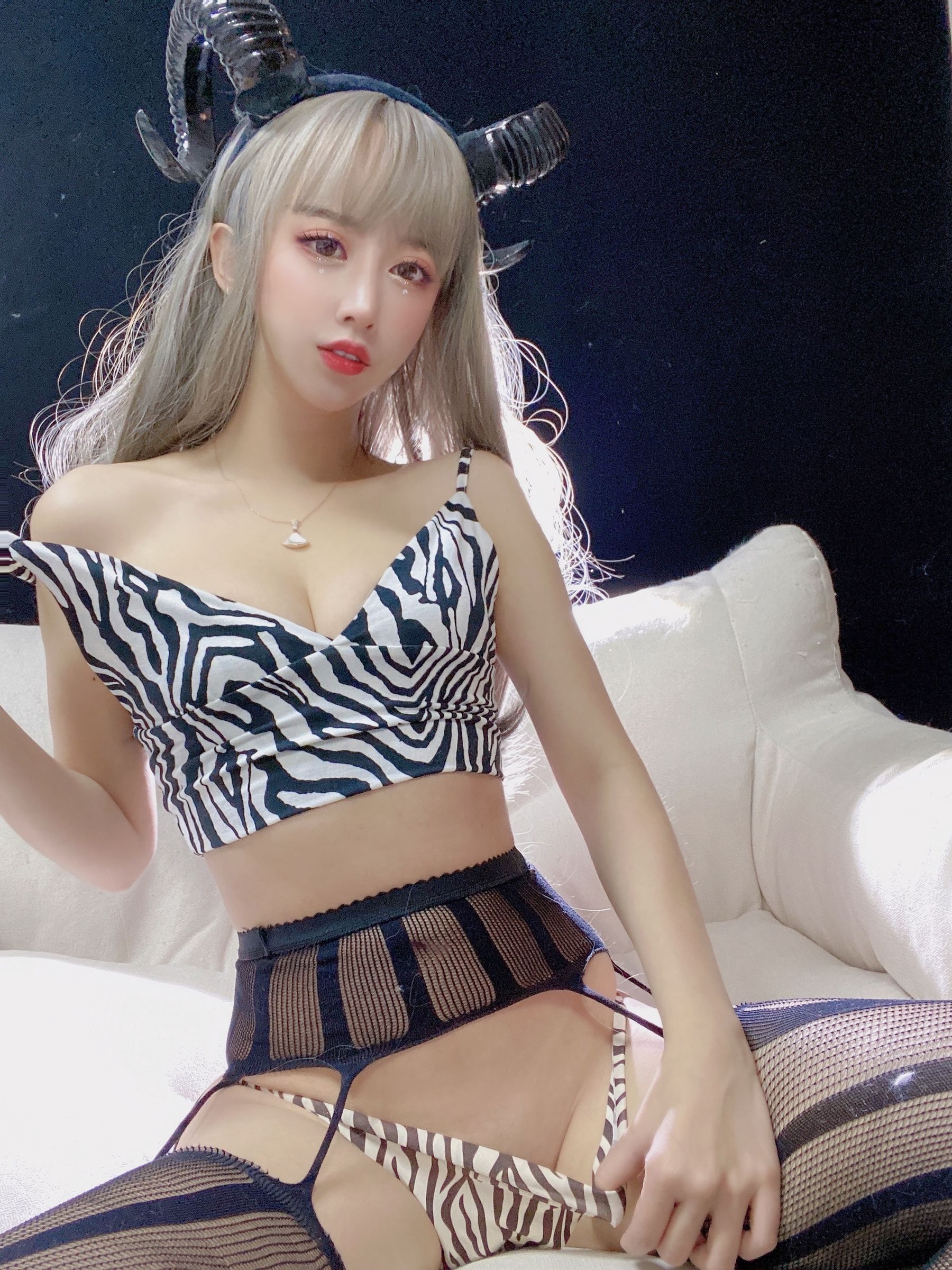 [Cosplay] 斗鱼米线线sama - 魅魔 第15张图