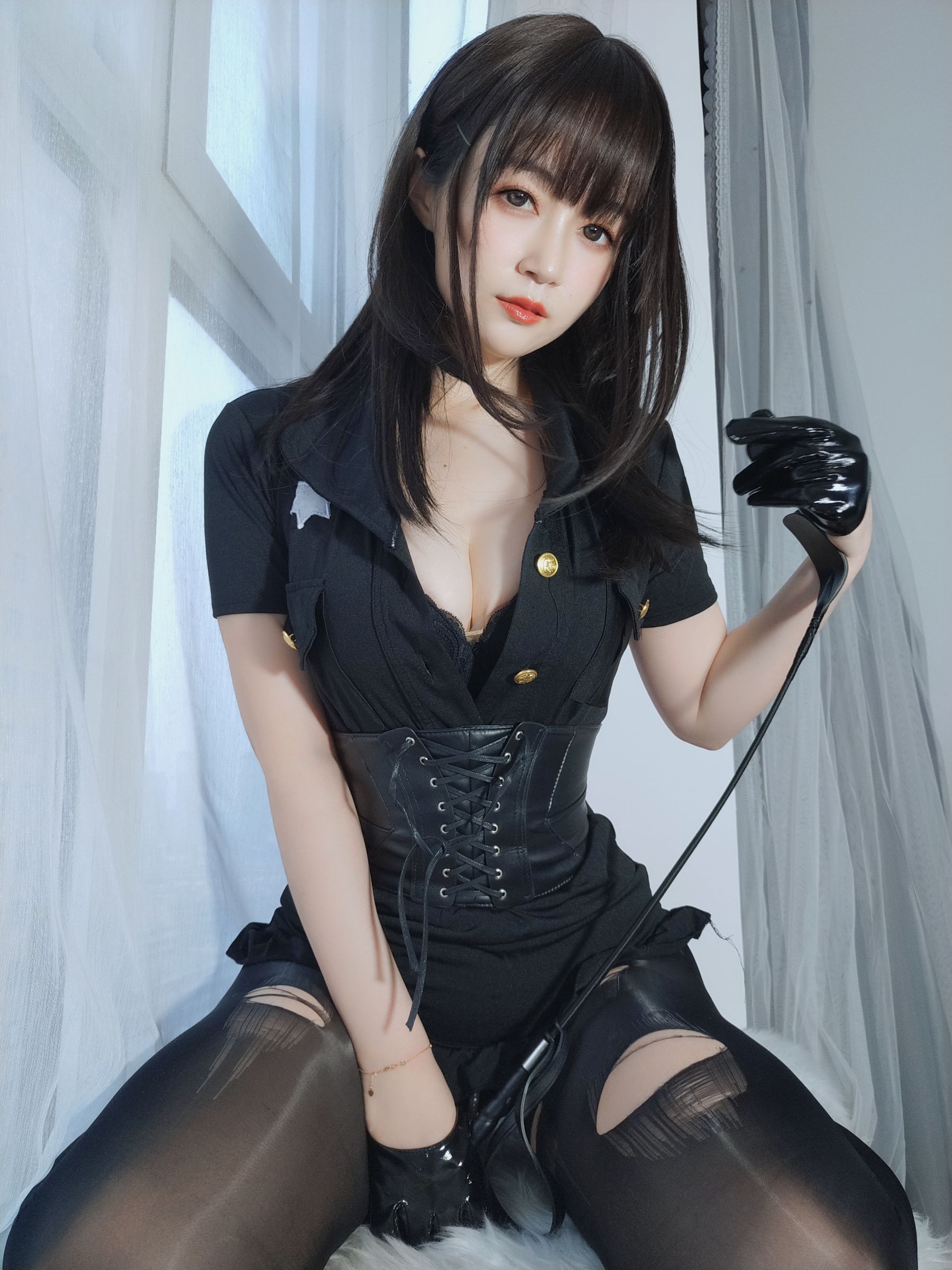 [COS福利] Coser小姐姐白银 - 抖S姐姐（下） 第77张图