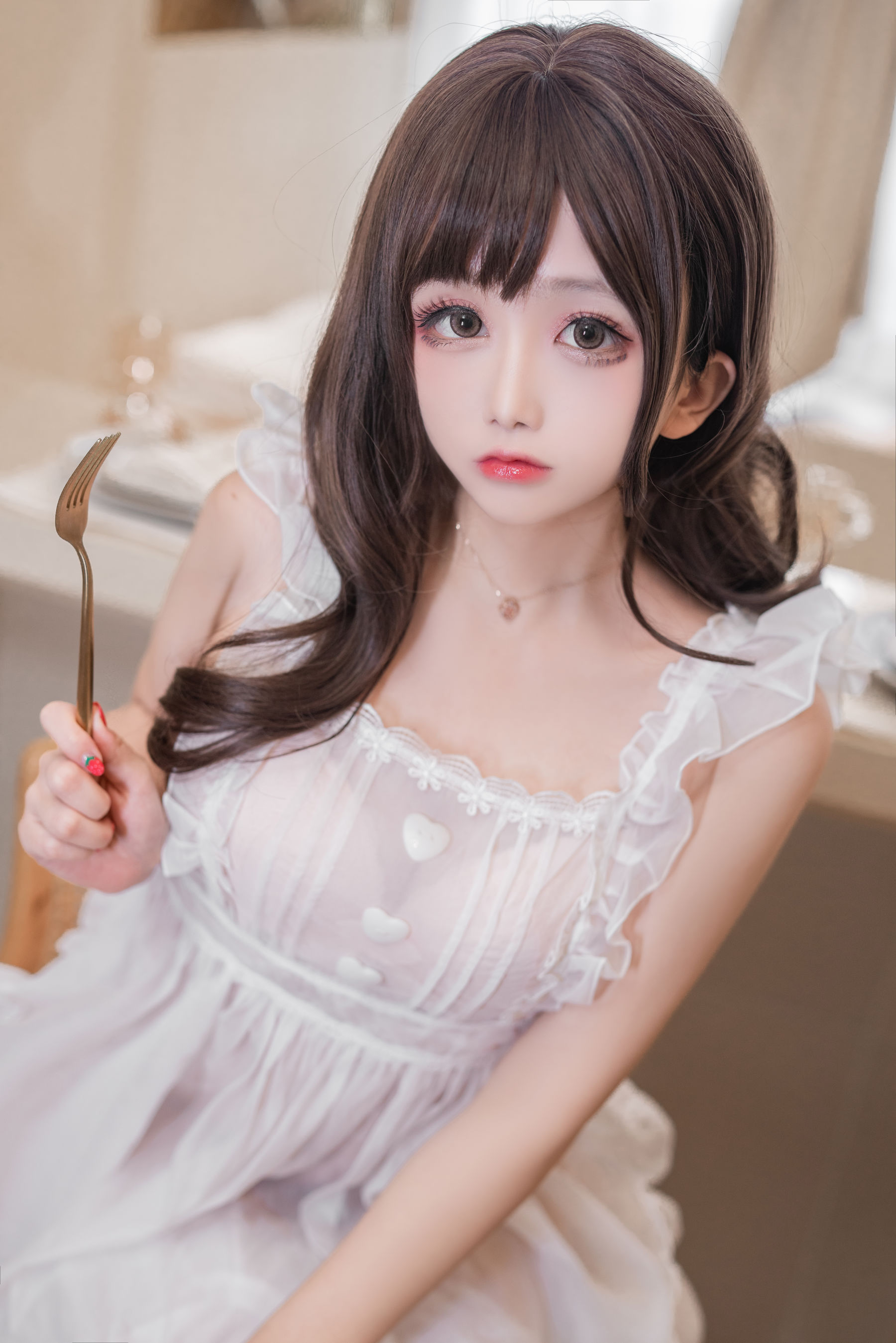 [COS福利] Cosplay日奈娇 - 围裙人妻 第3张图