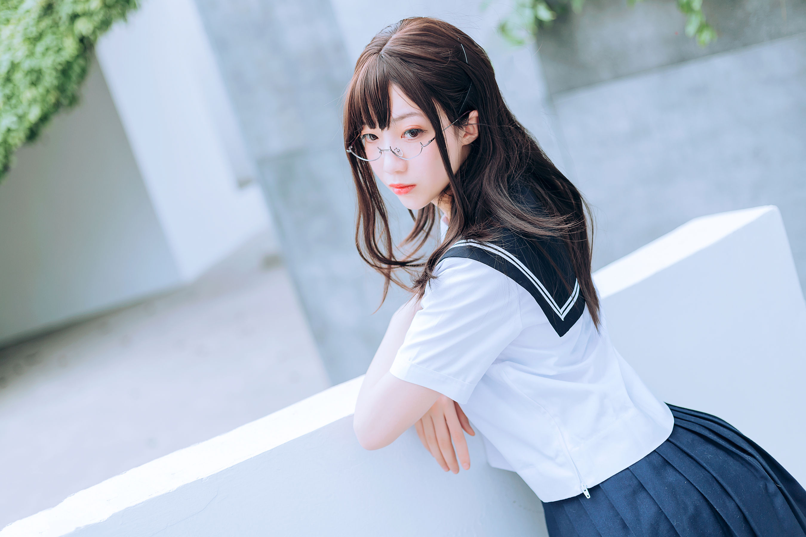 [喵糖映画] VOL.446 你的负卿 绿意JK 写真套图 第3张图