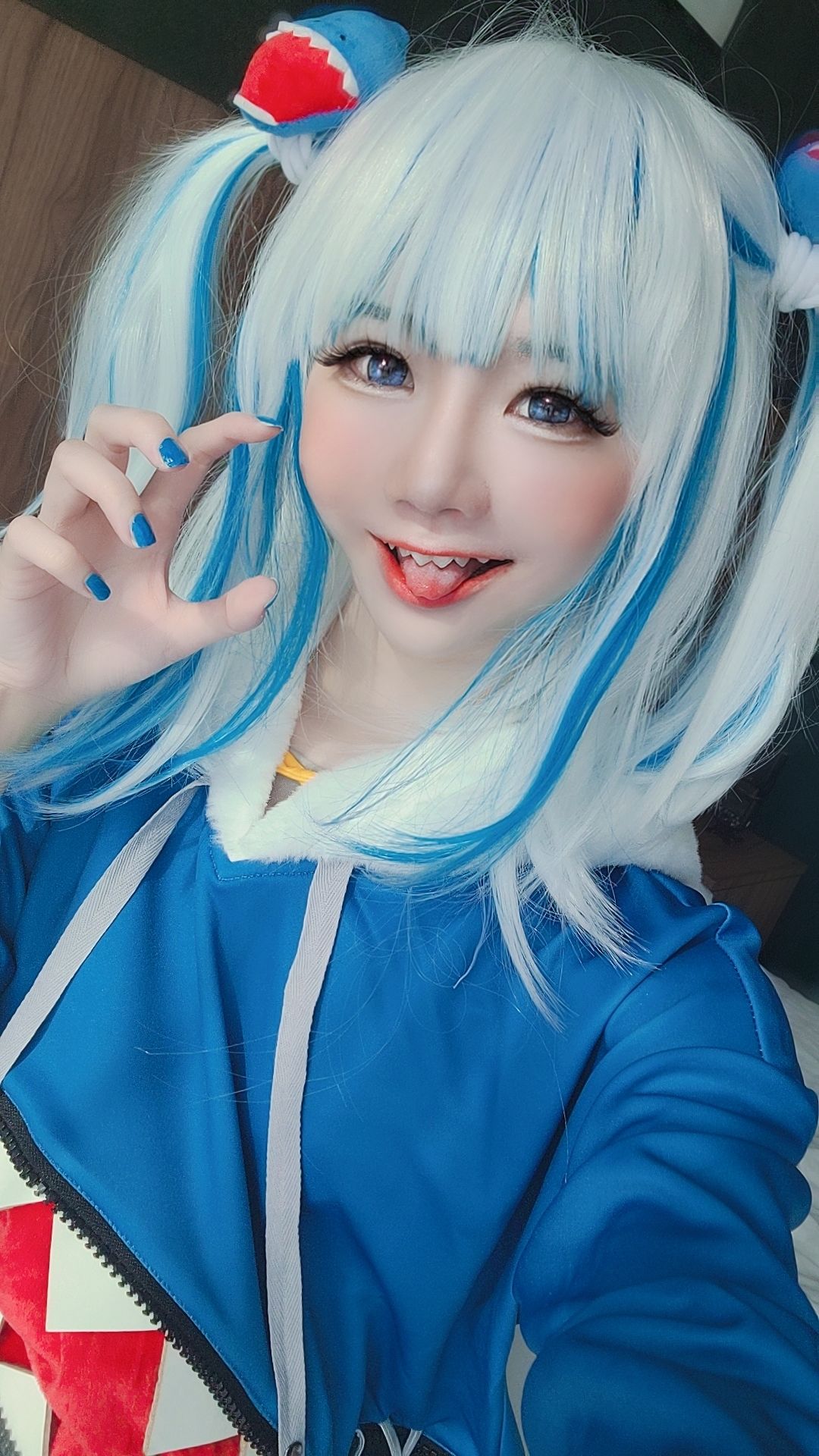 [福利COS] Sally Dorasnow - Gura Bikini 第3张图