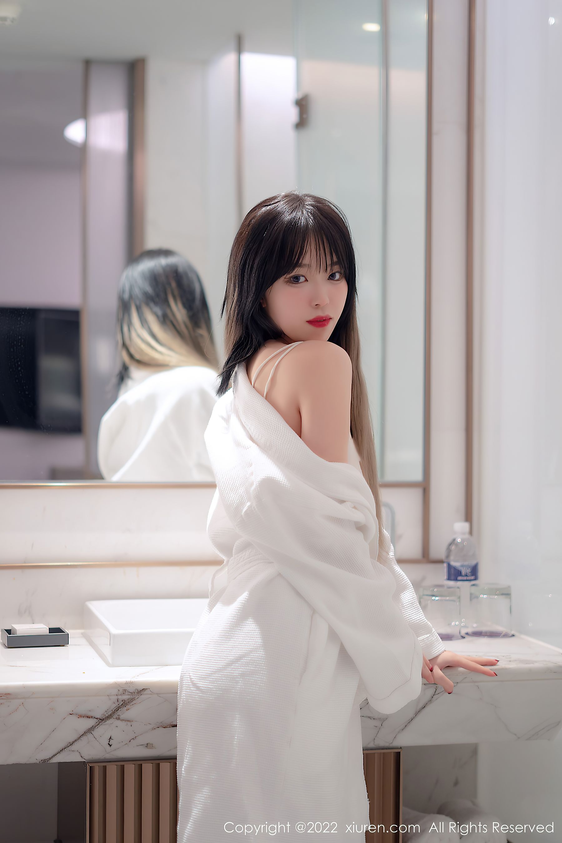 [秀人XiuRen] No.4611 奶瓶 第5张图