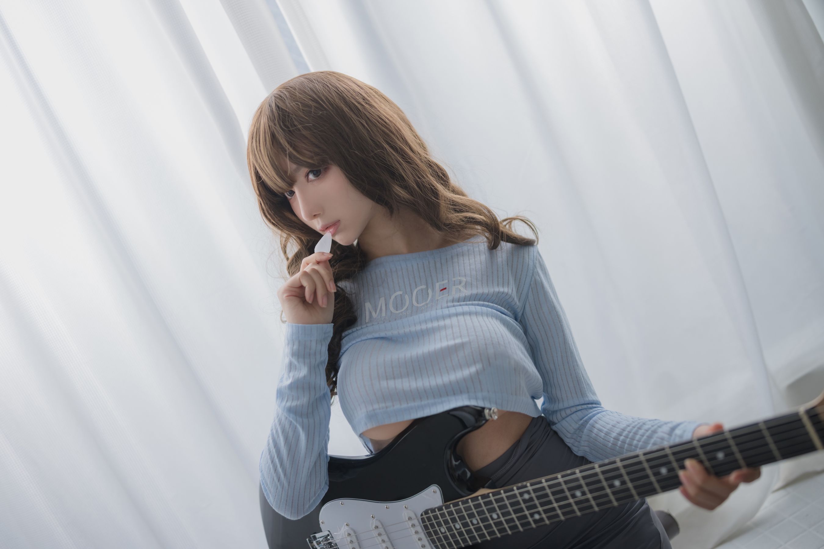 [福利COS] Shika小鹿鹿 - 吉他妹妹 第14张图