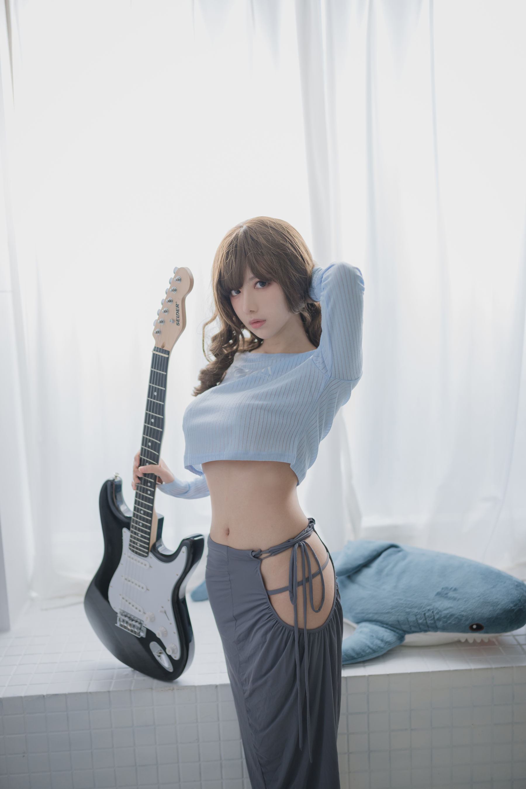 [福利COS] Shika小鹿鹿 - 吉他妹妹 第5张图