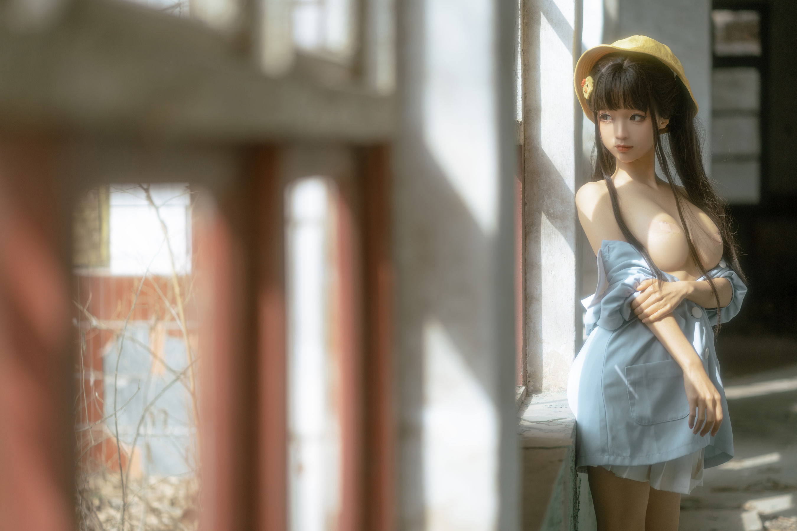 [福利COS] 动漫博主蠢沫沫 - 小黄帽 绅士版 第69张图