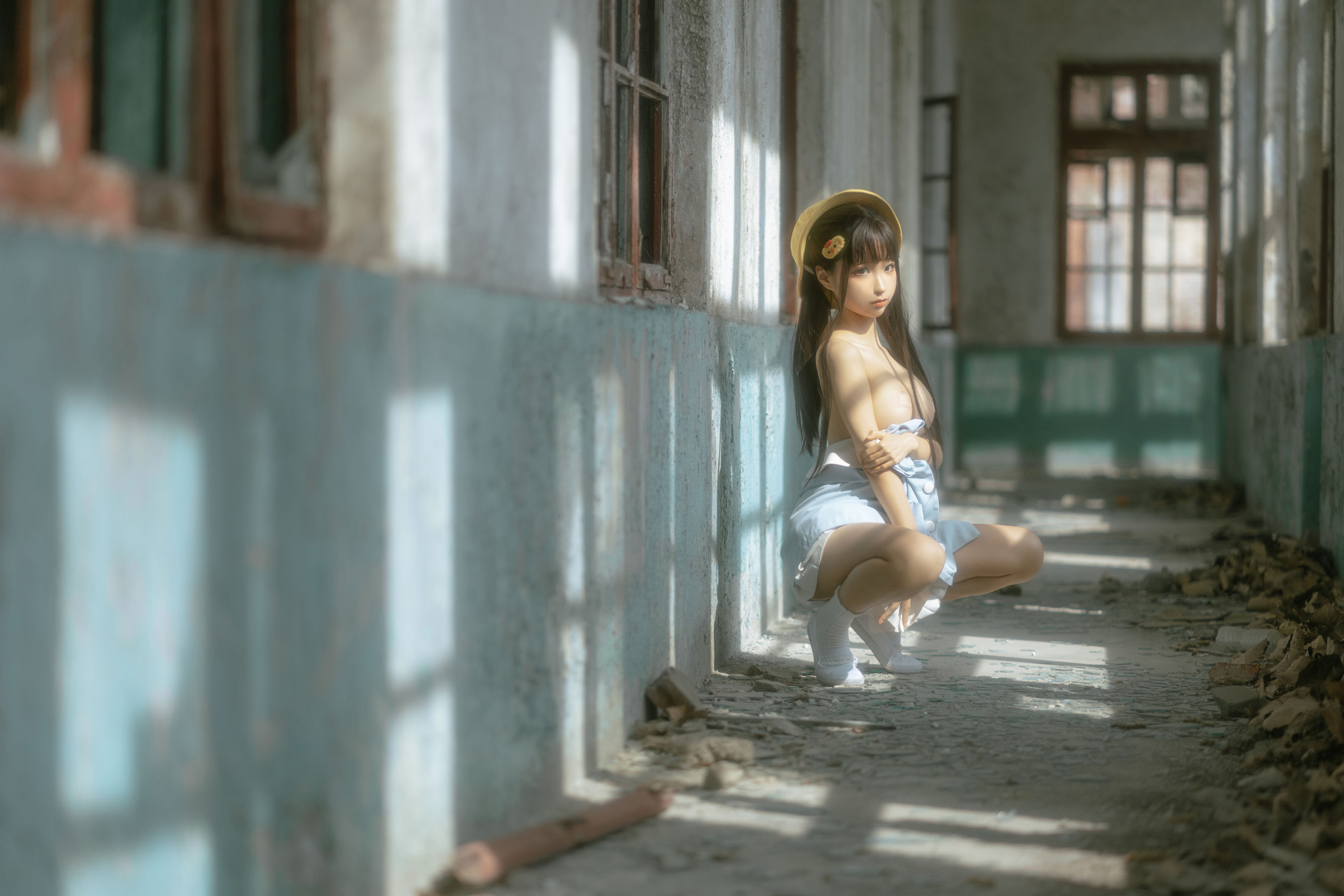 [福利COS] 动漫博主蠢沫沫 - 小黄帽 绅士版 第73张图