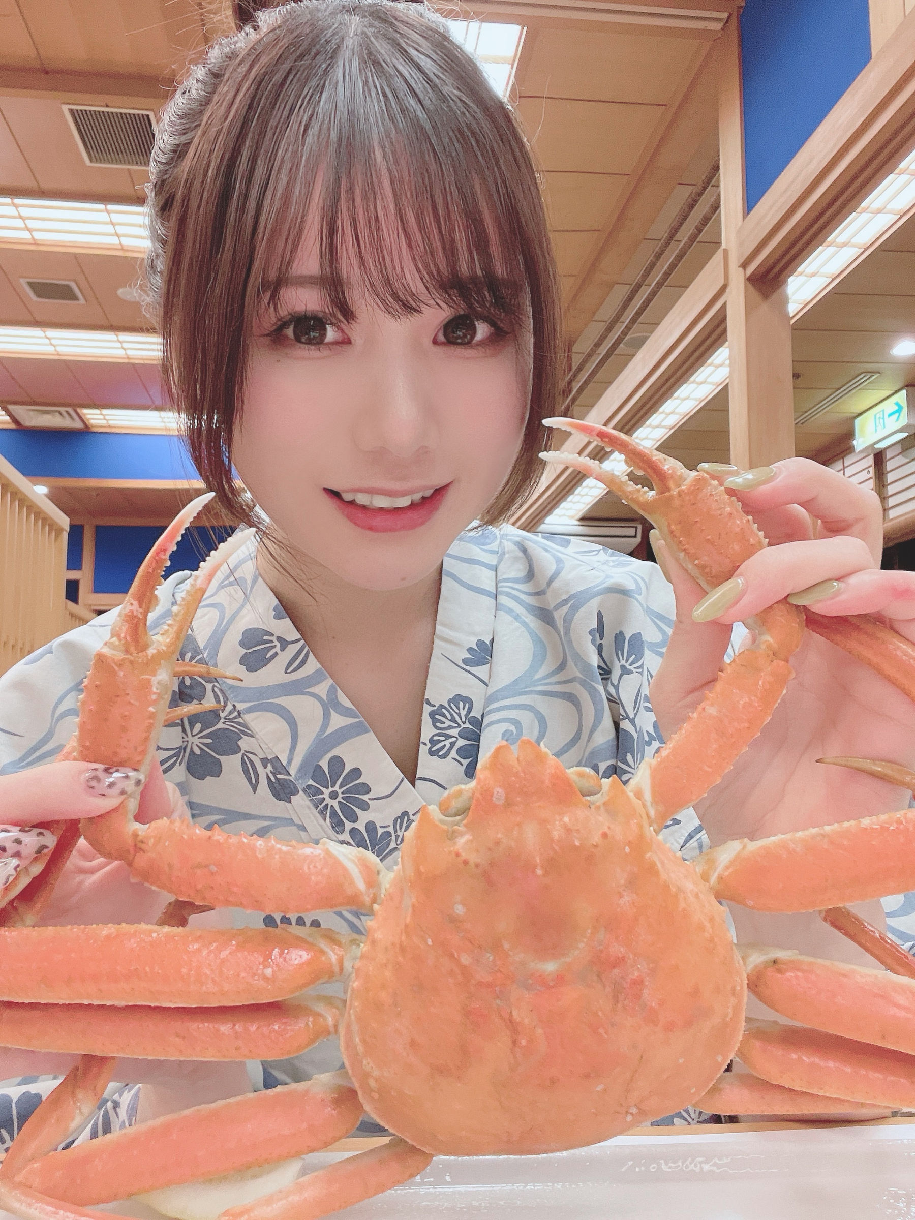 [福利COS] 日本甜美COSERけんけん[fantia] 20211120-温泉旅おまけ♨️+まっしろでふわふわ 第2张图