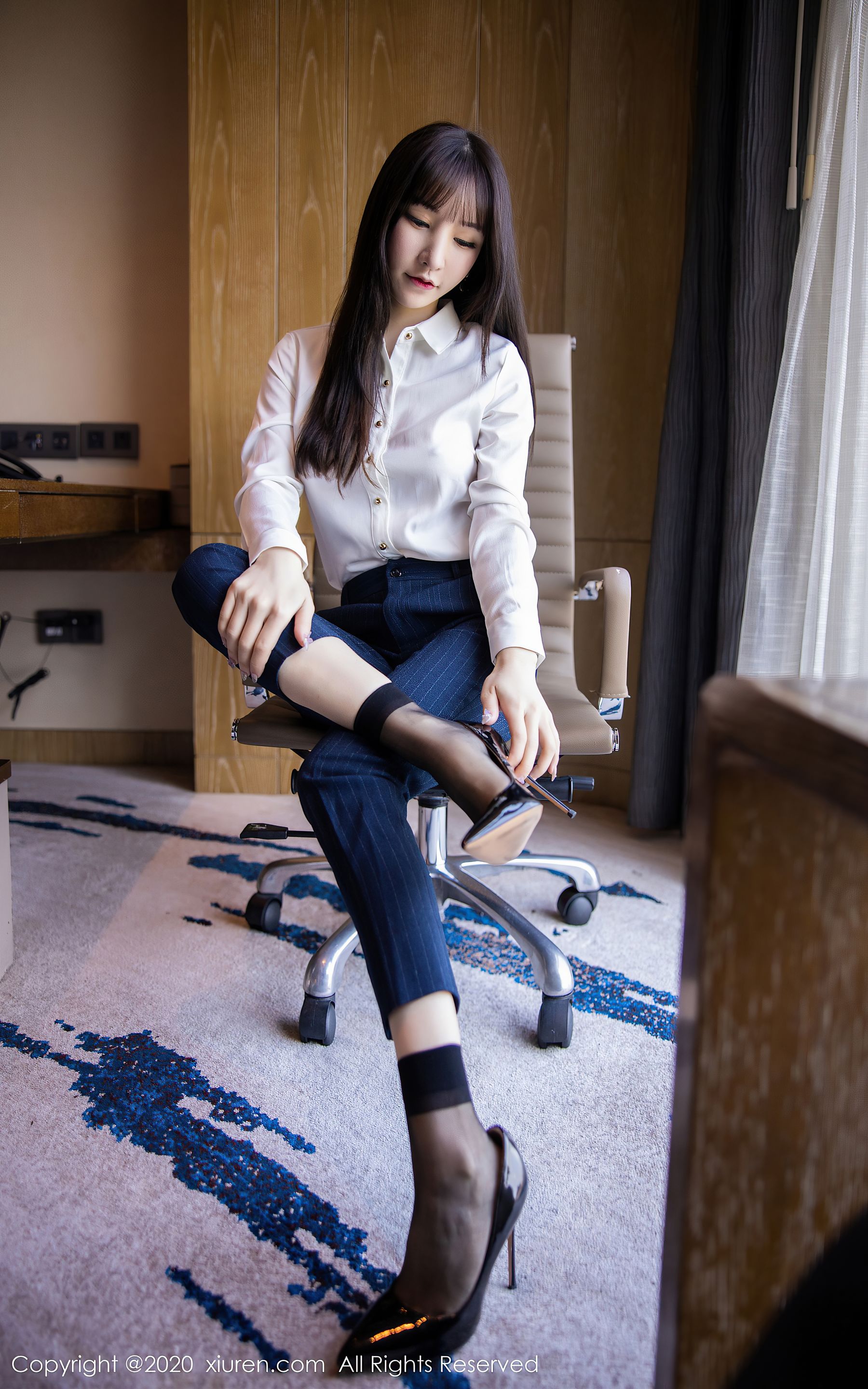 [秀人XiuRen] No.2356 周于希Sandy 第6张图