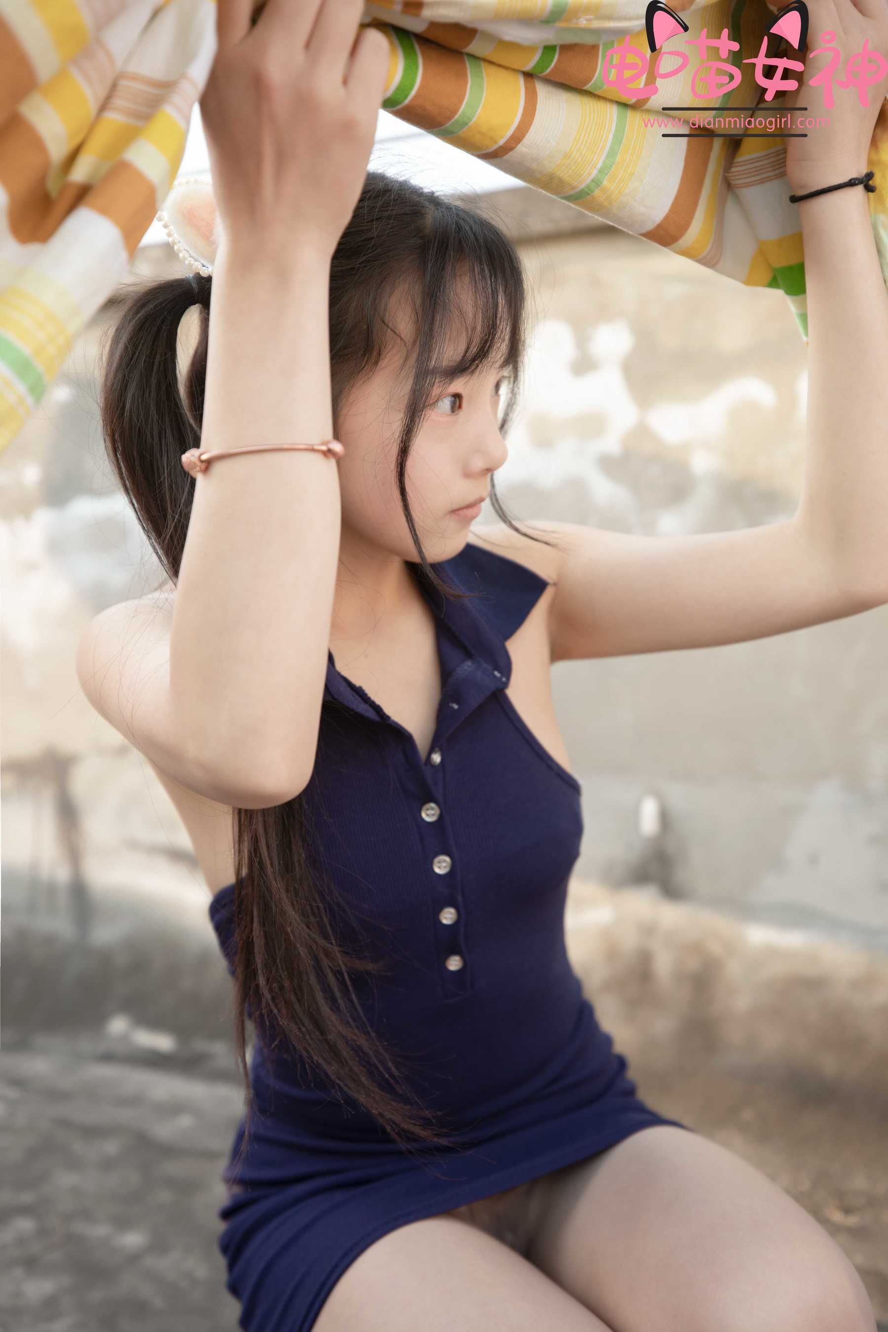 [网红COSER] 电喵女神 - 灵唯 天台 第29张图