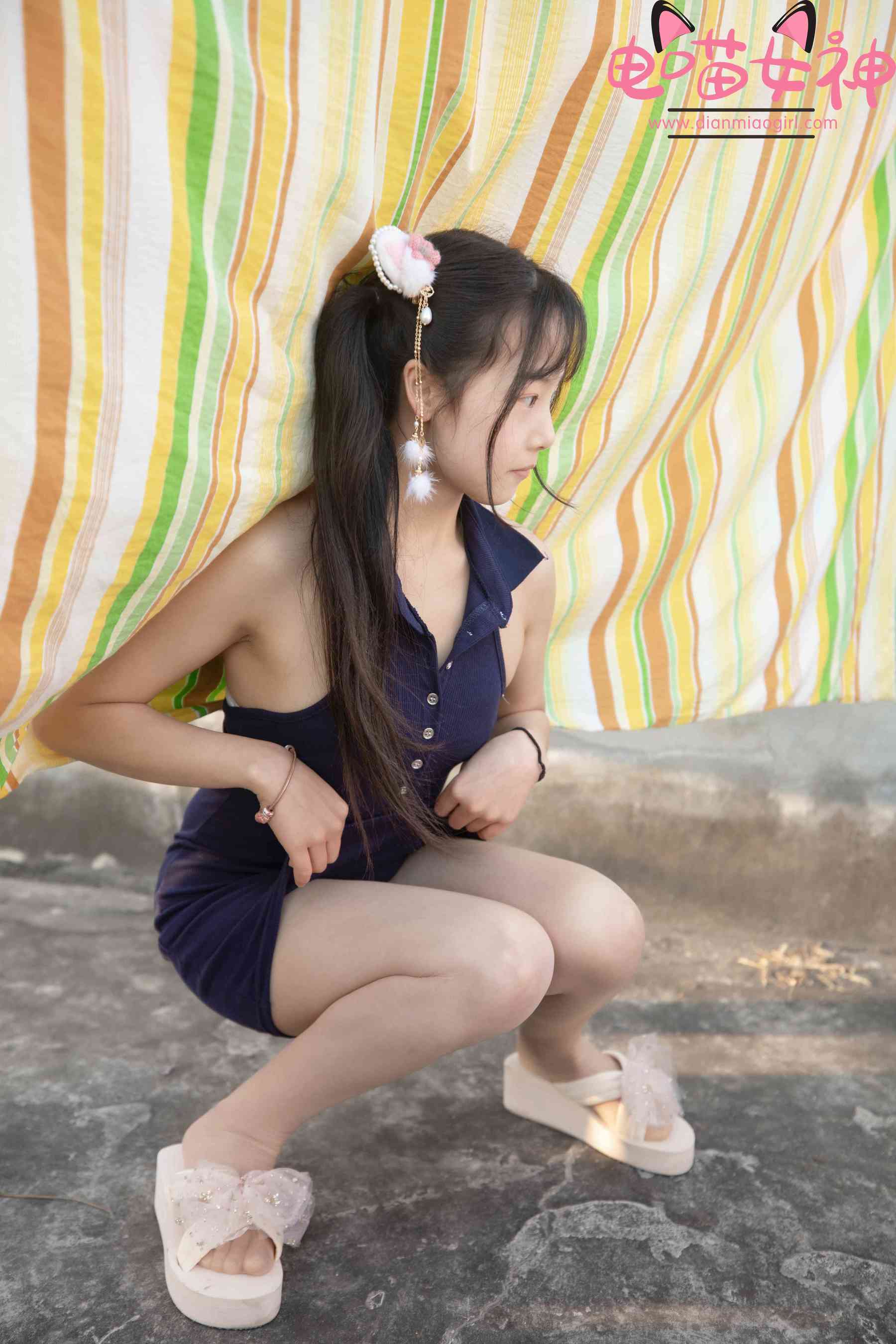 [网红COSER] 电喵女神 - 灵唯 天台 第31张图