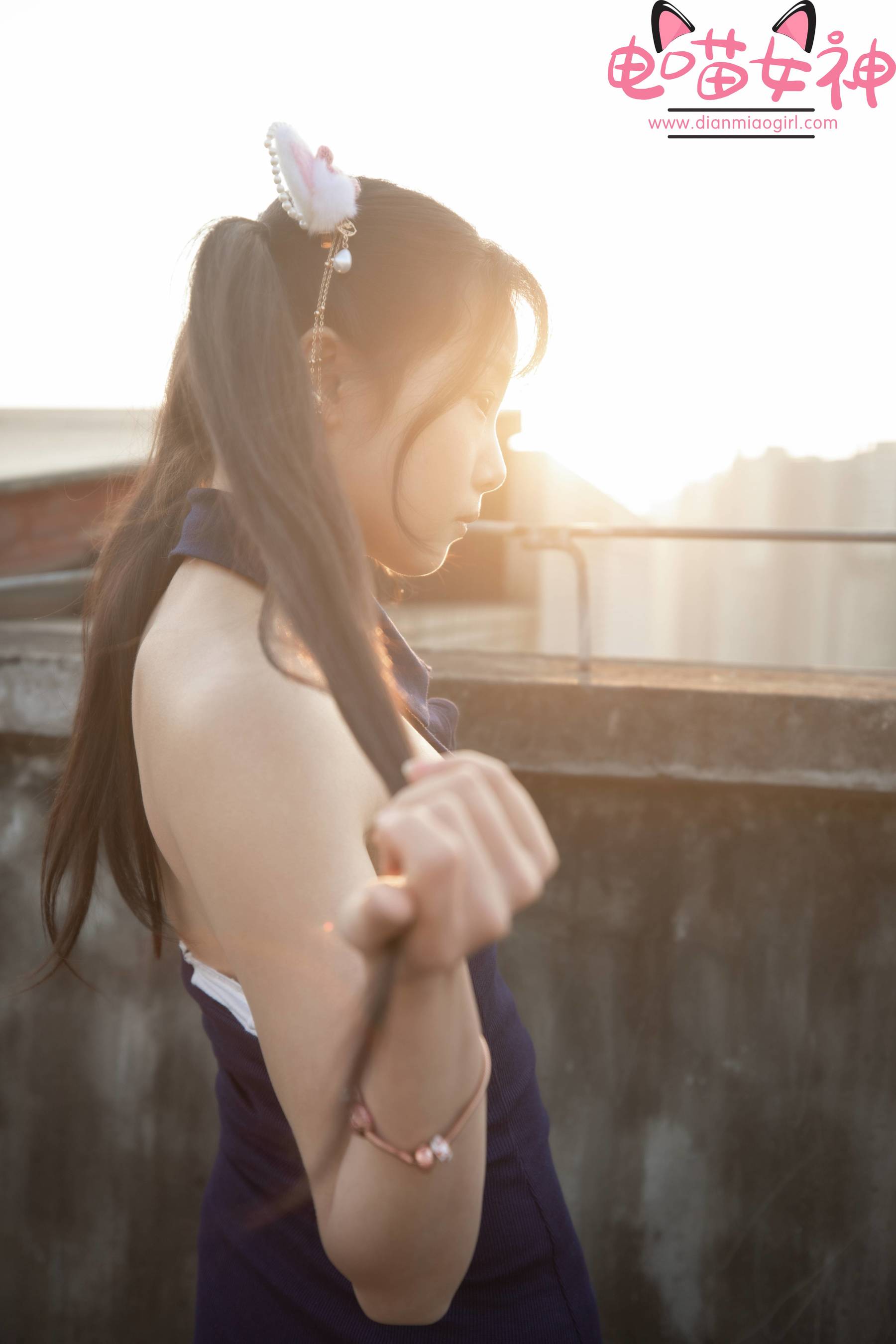 [网红COSER] 电喵女神 - 灵唯 天台 第56张图
