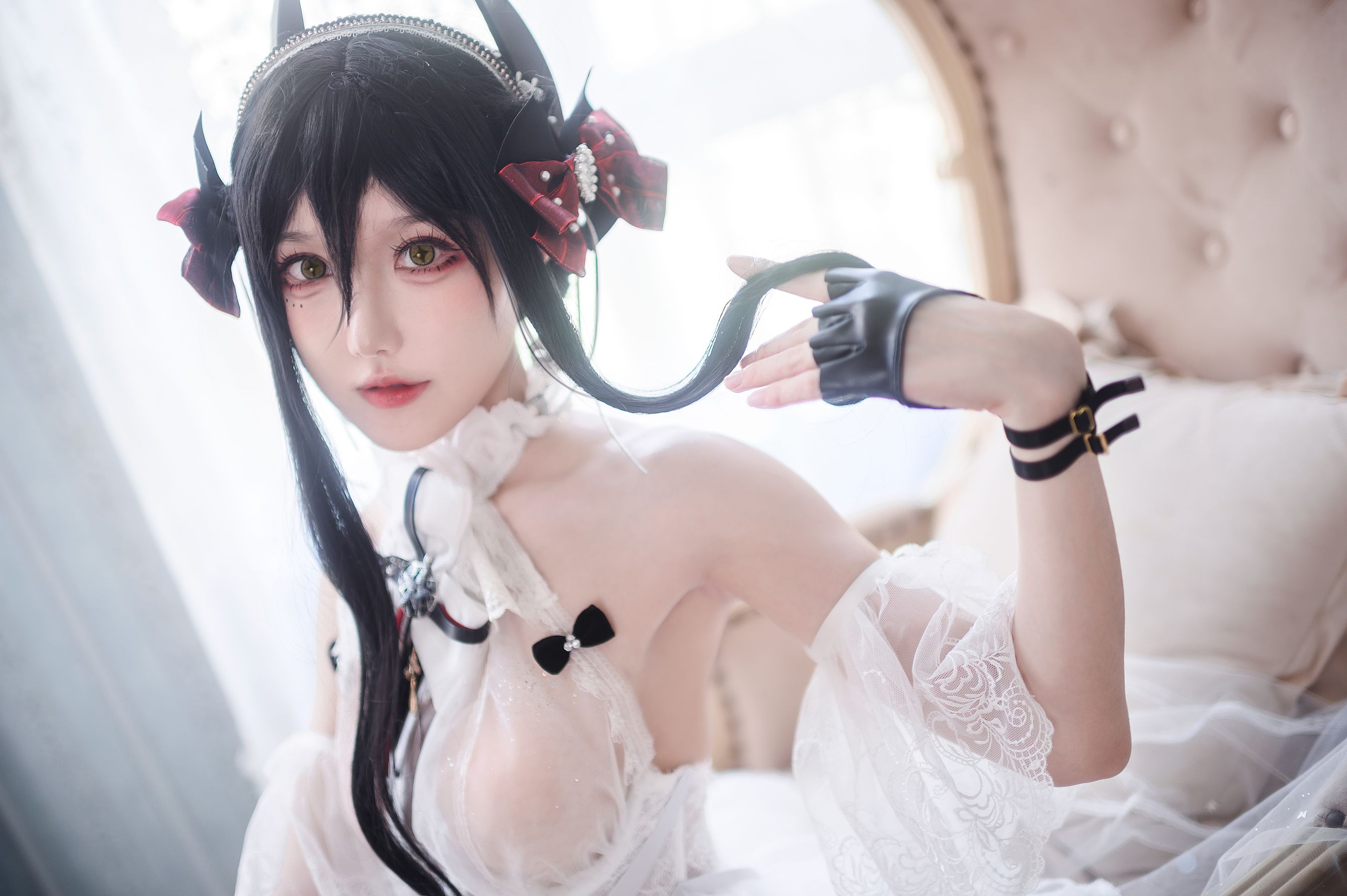 [福利COS] 动漫博主阿包也是兔娘 - 明日方舟 伊内斯芭蕾 第7张图