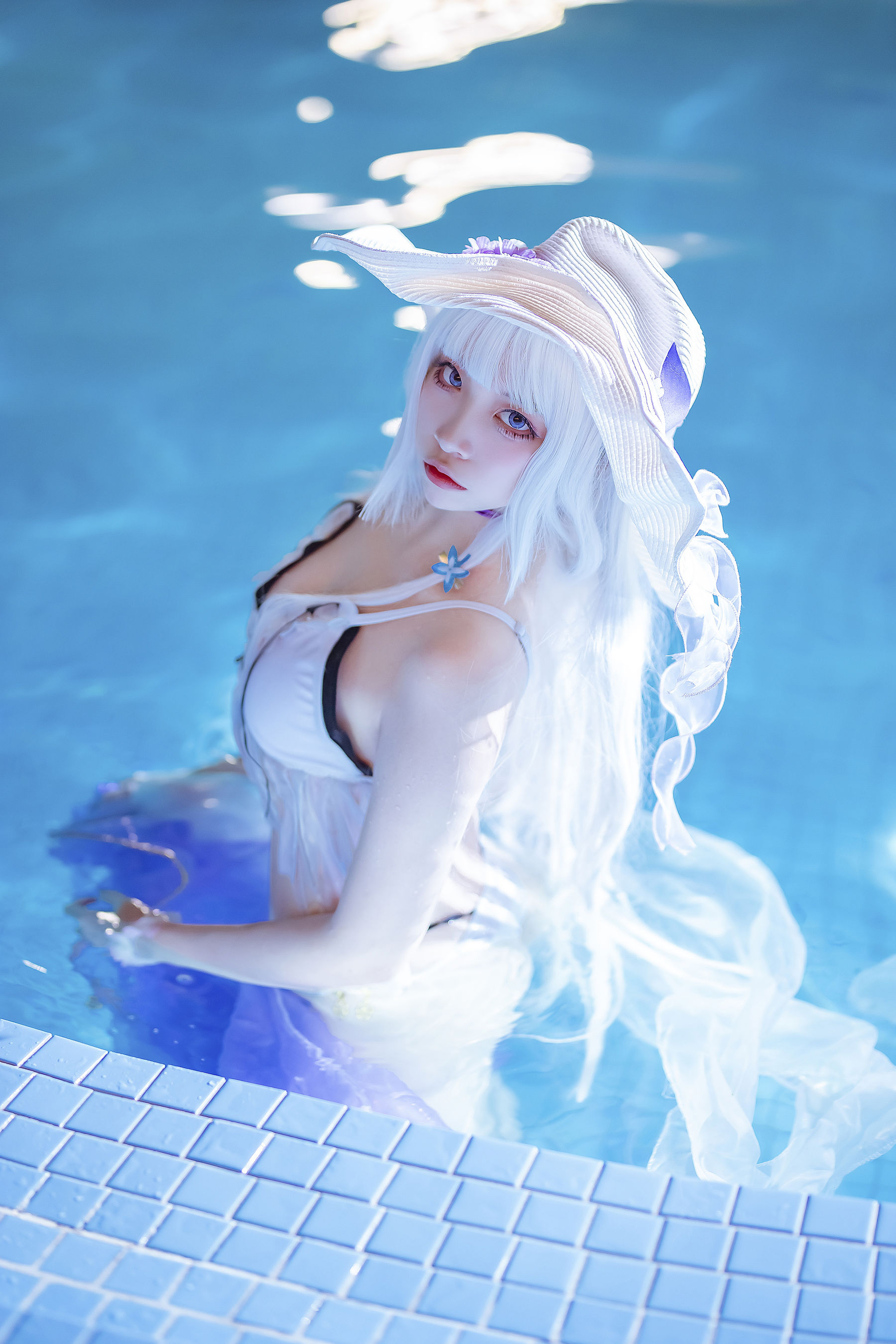[福利COS] 人气Coser二佐Nisa - 碧蓝光辉泳装 第15张图