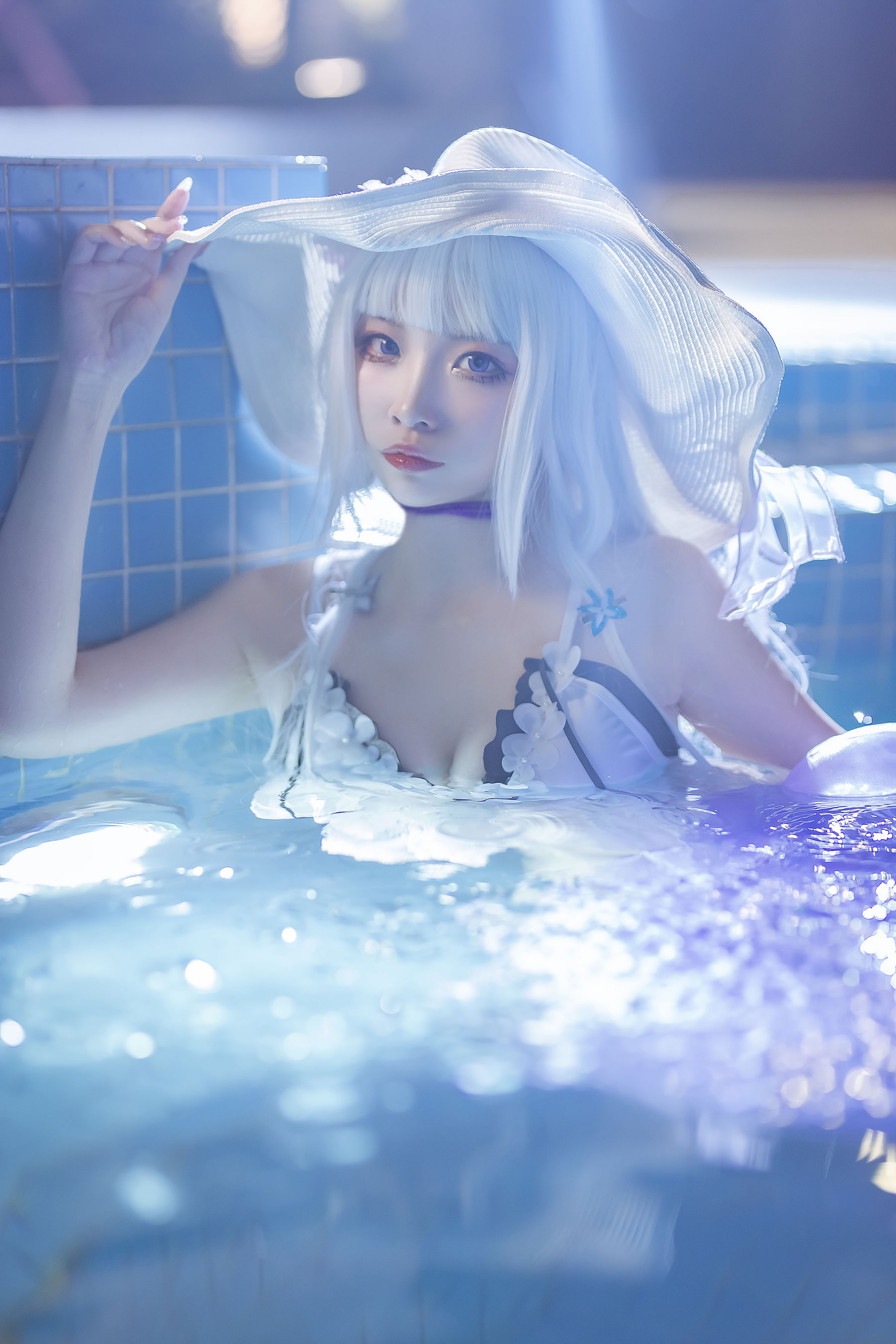 [福利COS] 人气Coser二佐Nisa - 碧蓝光辉泳装 第6张图
