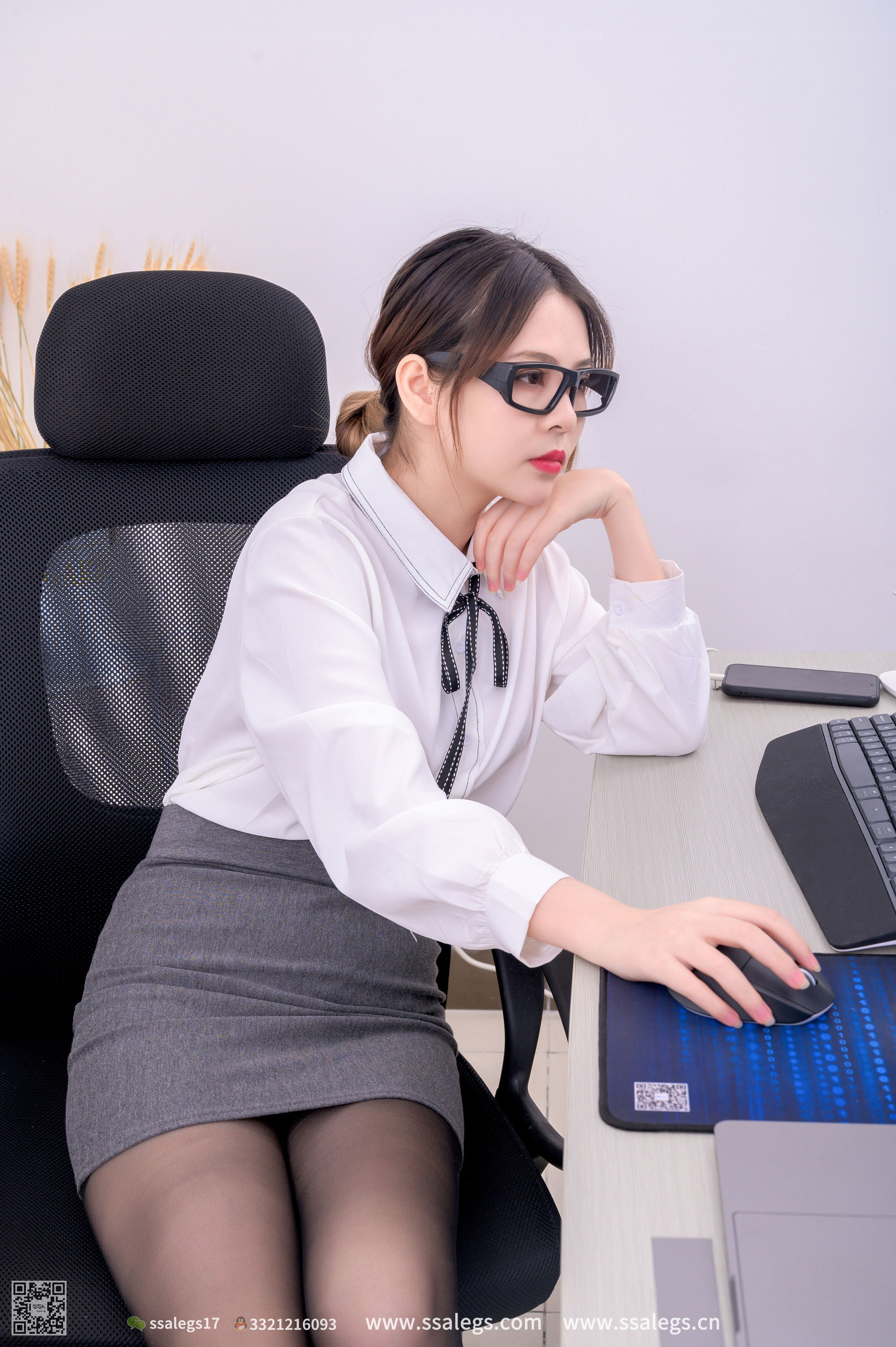 [SSA丝社]超清写真 No.463 春晓 女同事的丝袜诱惑(上) 第8张图