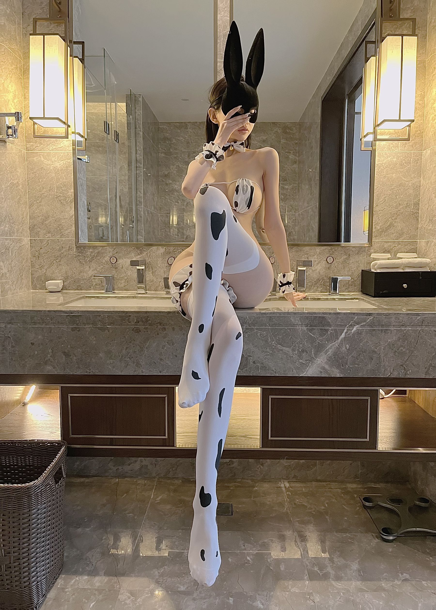 [福利COS] 脸红Dearie - 你的小奶牛 第10张图