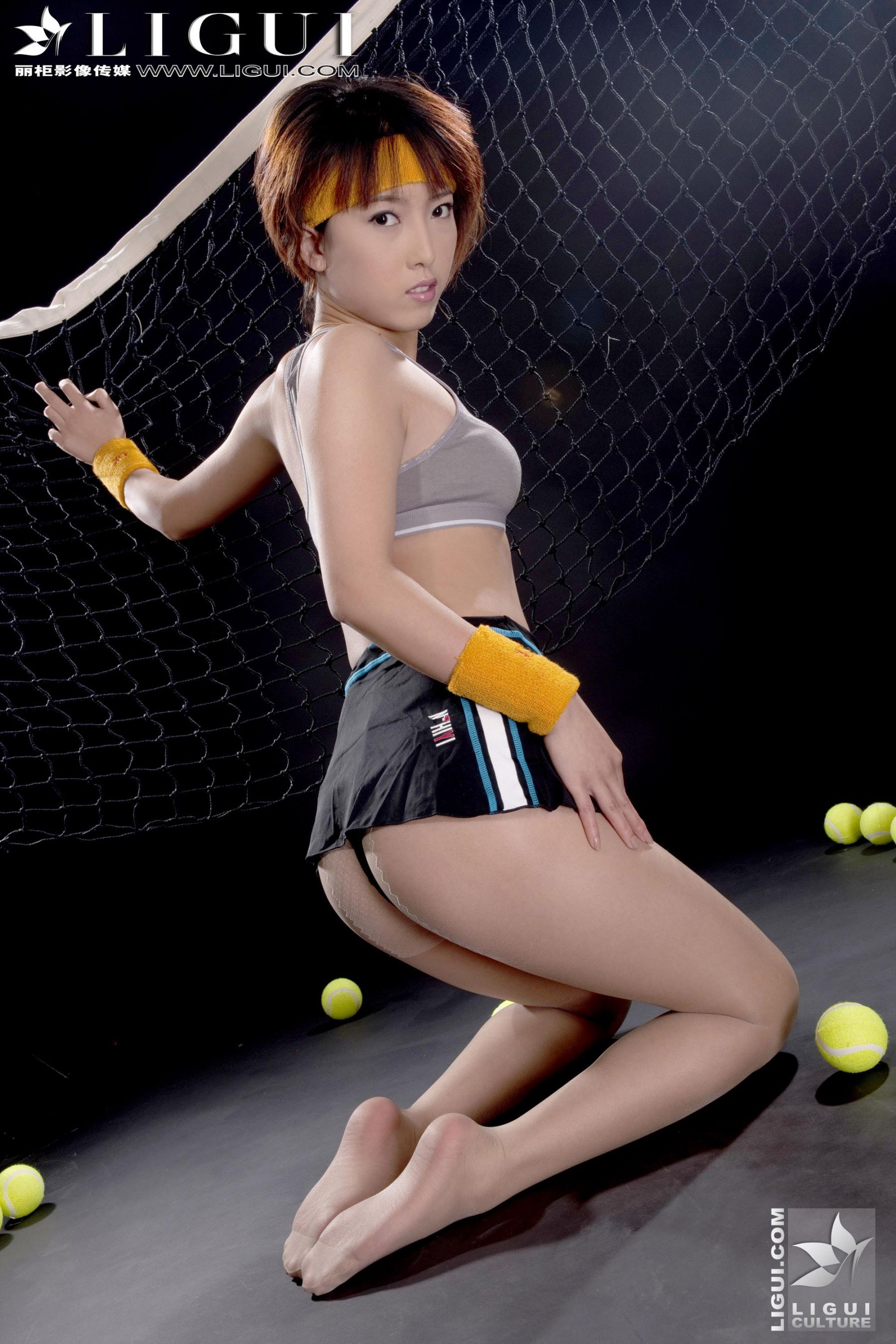 Model 美美《羽毛球美人丝足秀》上中下合集 [丽柜LiGui] 美腿玉足写真图片 第61张图