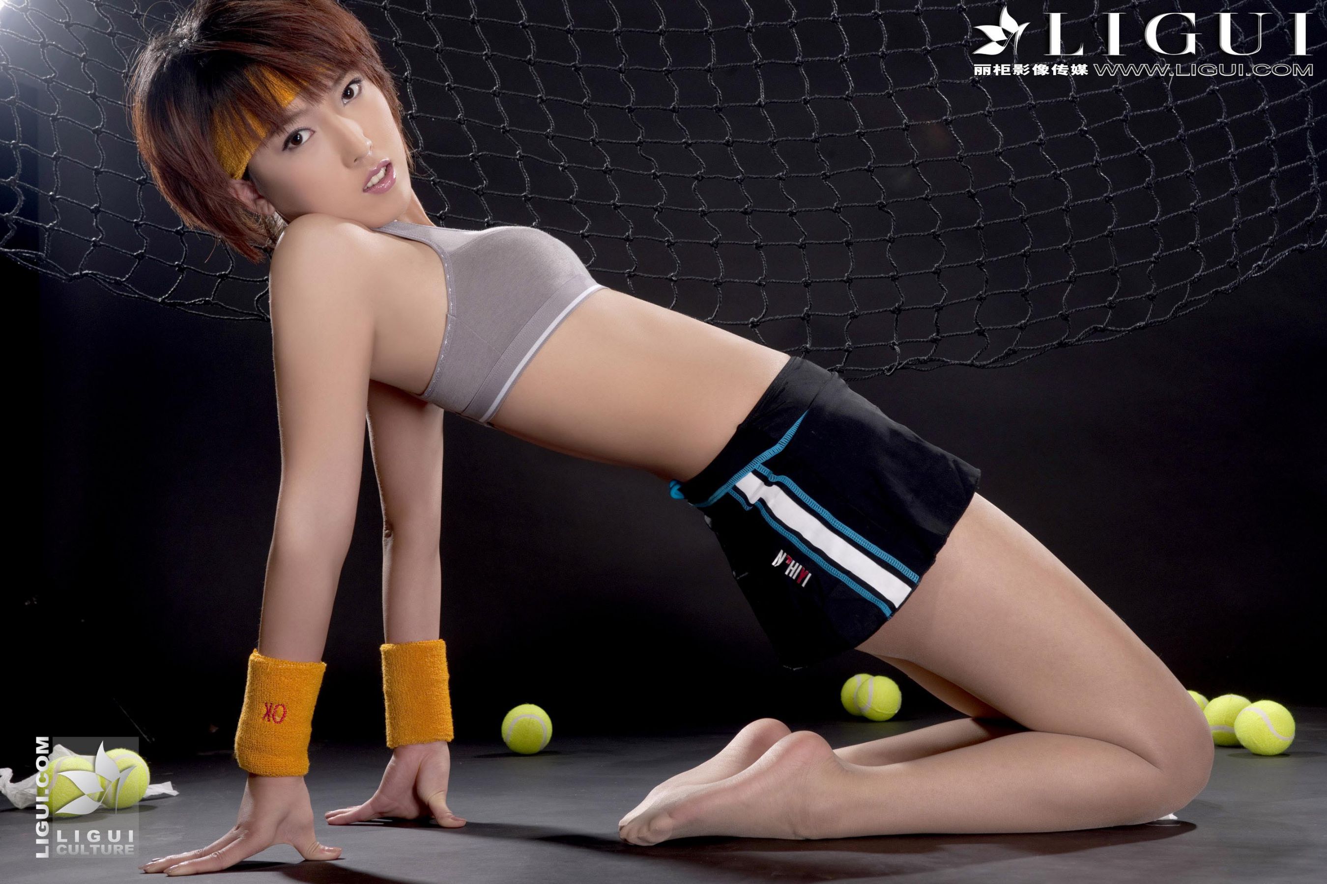 Model 美美《羽毛球美人丝足秀》上中下合集 [丽柜LiGui] 美腿玉足写真图片 第73张图