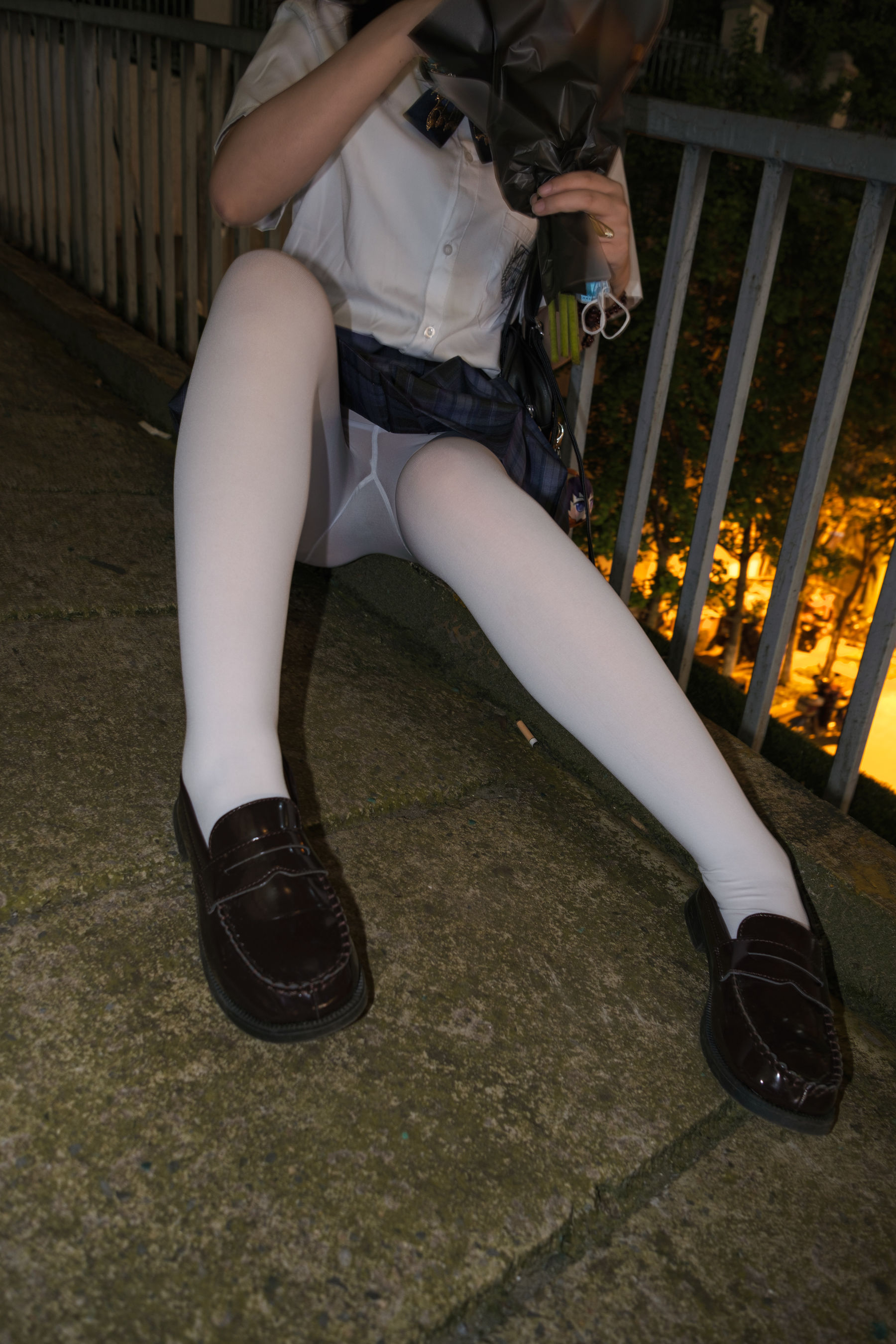 森萝财团写真 月下002 小夜 真空白丝 80D 户外 第99张图