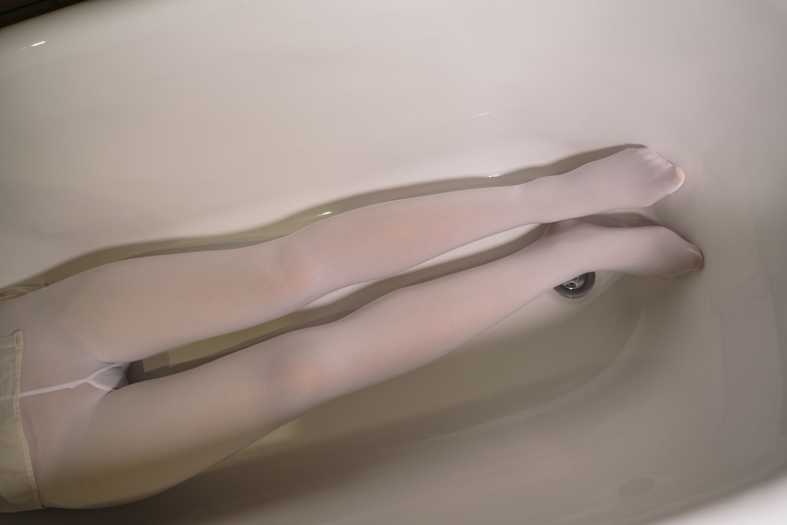 森萝财团写真 月下004 小夜 白丝 80D 第77张图